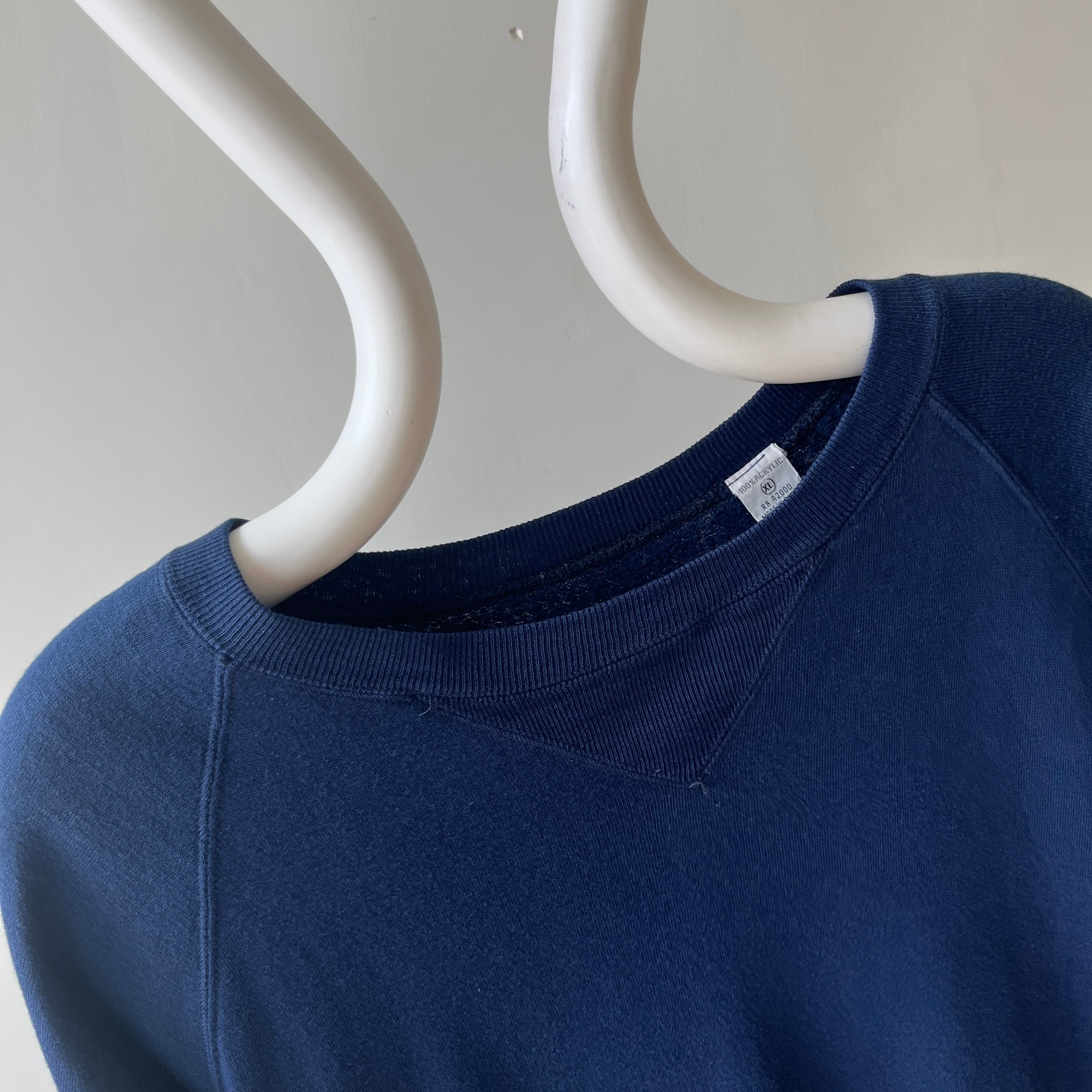 1980s Single V Soft and Slouchy Navy Sweatshirt - Acrylic