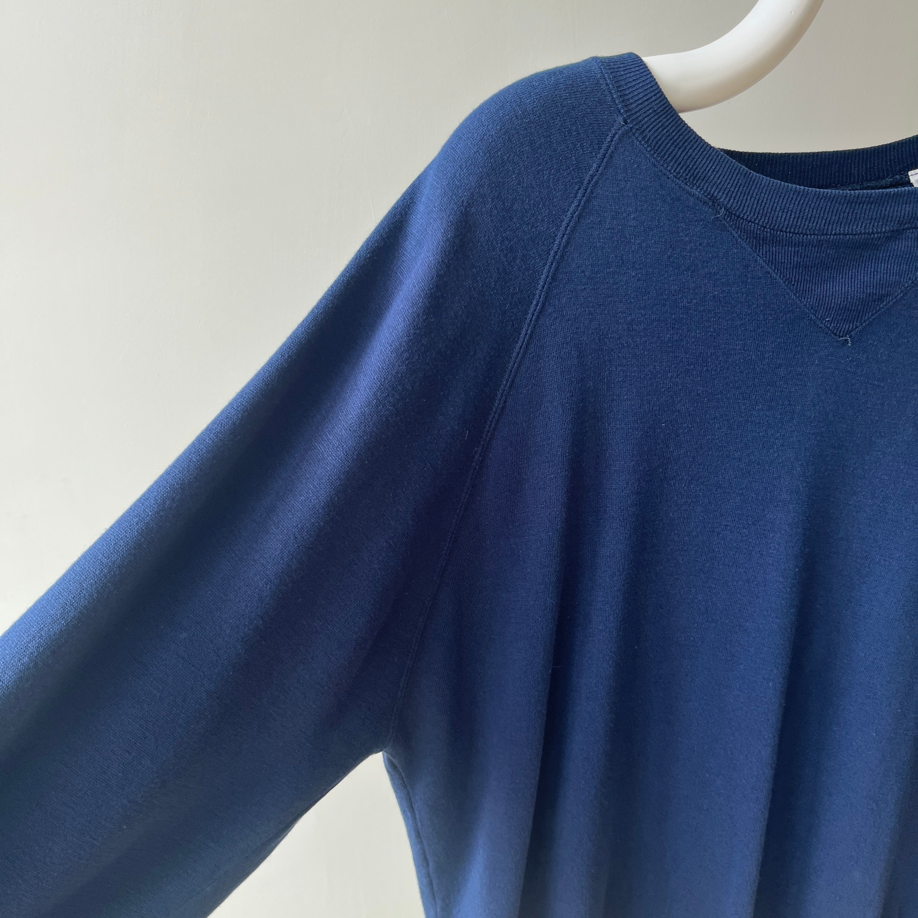 1980s Single V Soft and Slouchy Navy Sweatshirt - Acrylic