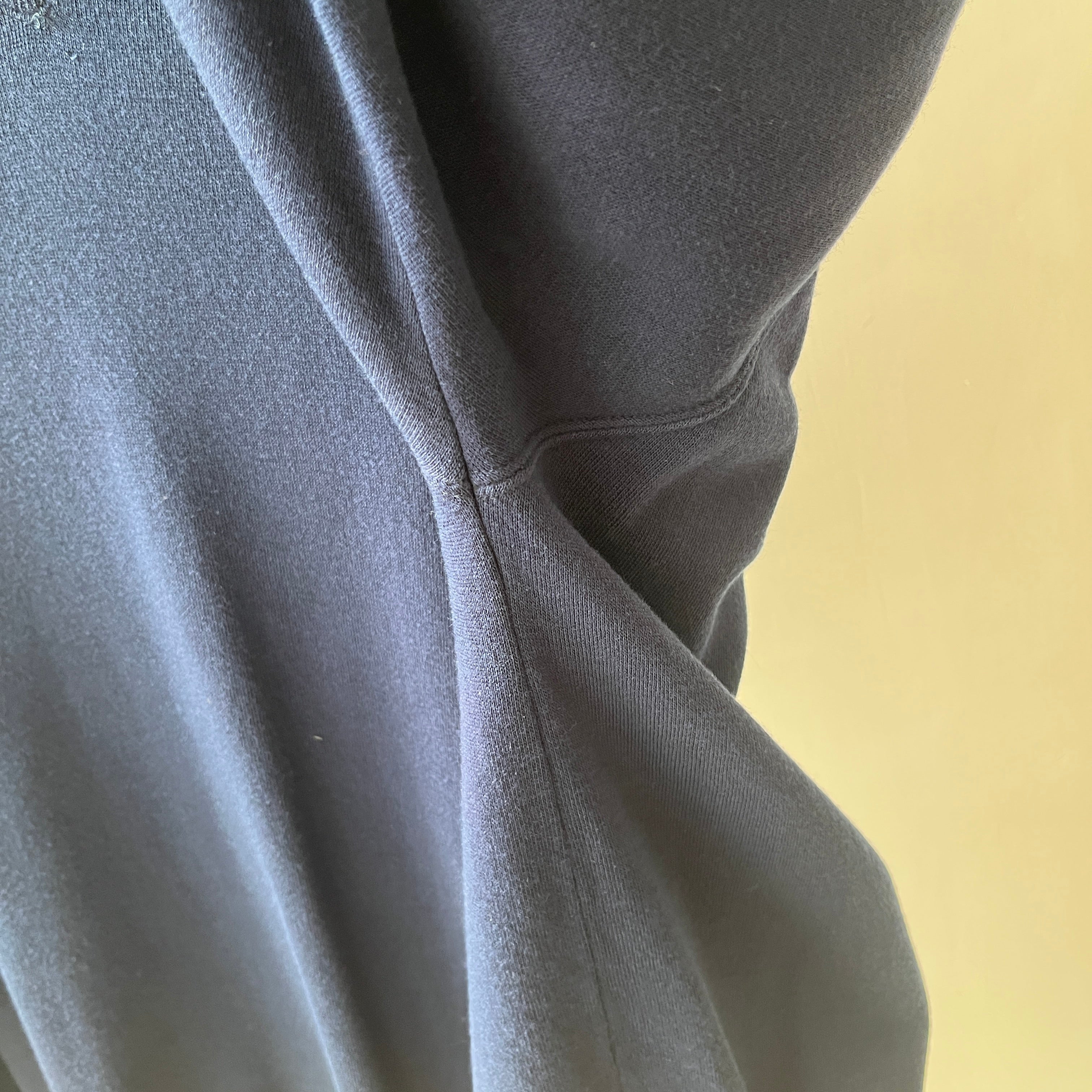 1980s Single V Soft and Slouchy Navy Sweatshirt - Acrylic