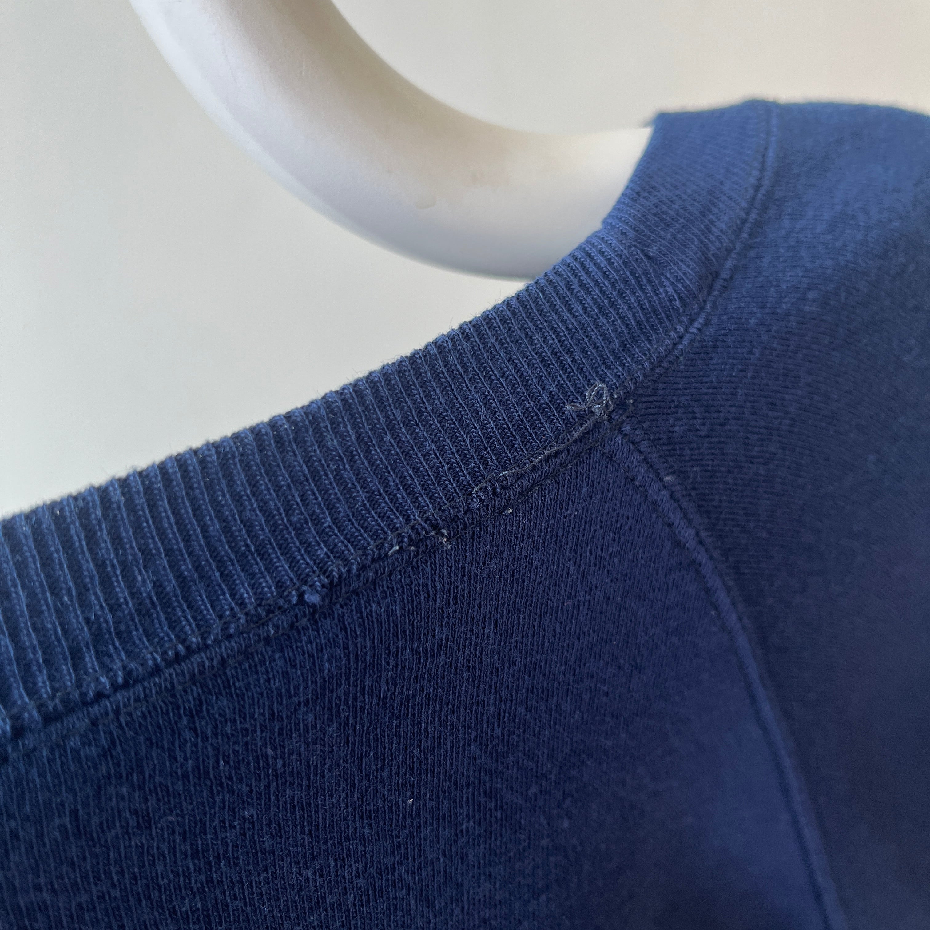 1980s Single V Soft and Slouchy Navy Sweatshirt - Acrylic