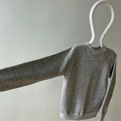 00s Heavy Weight Blank Black Sweatshirt par FOTL - Structuré