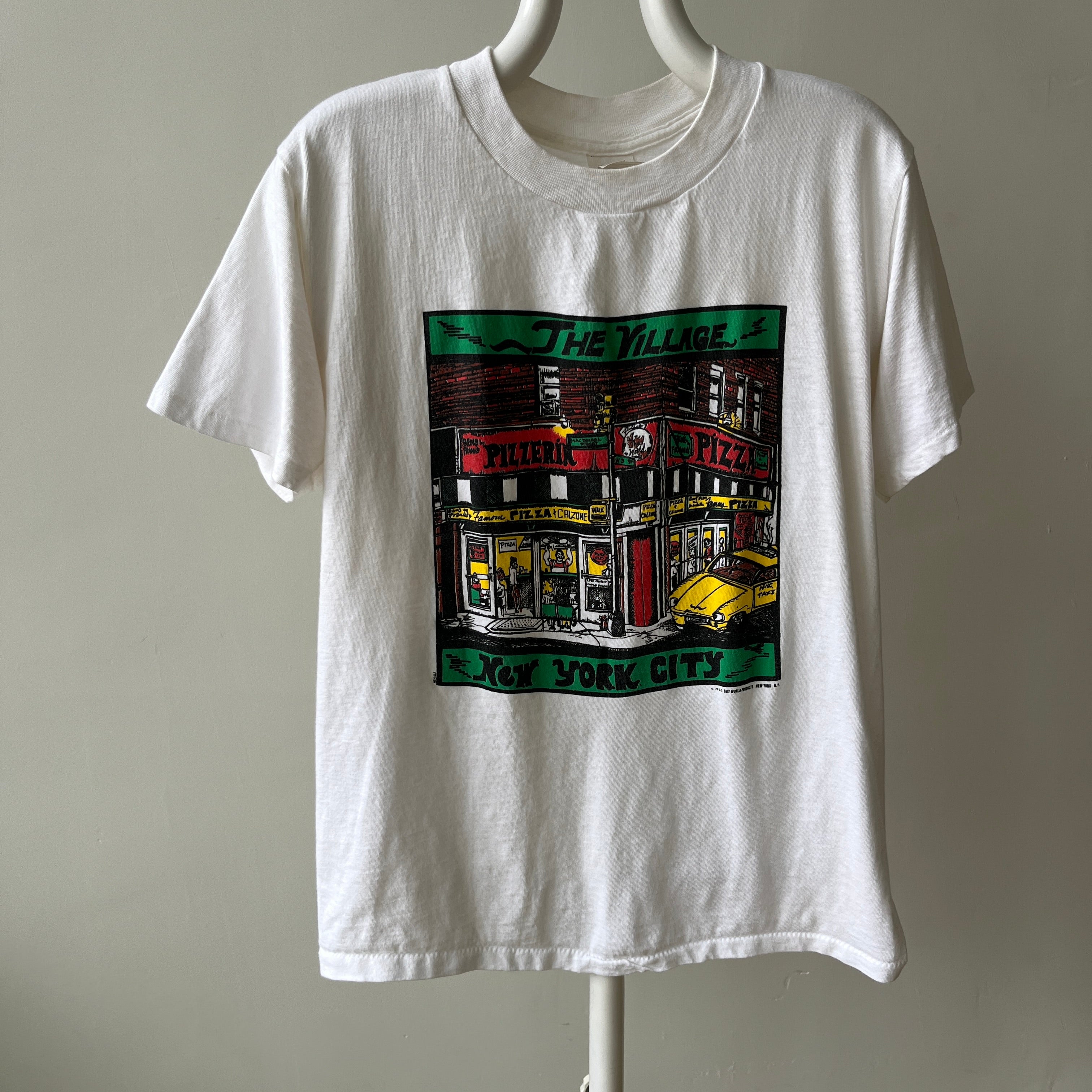 1990 The Village Pizza New York City Iconic Tourist T-Shirt