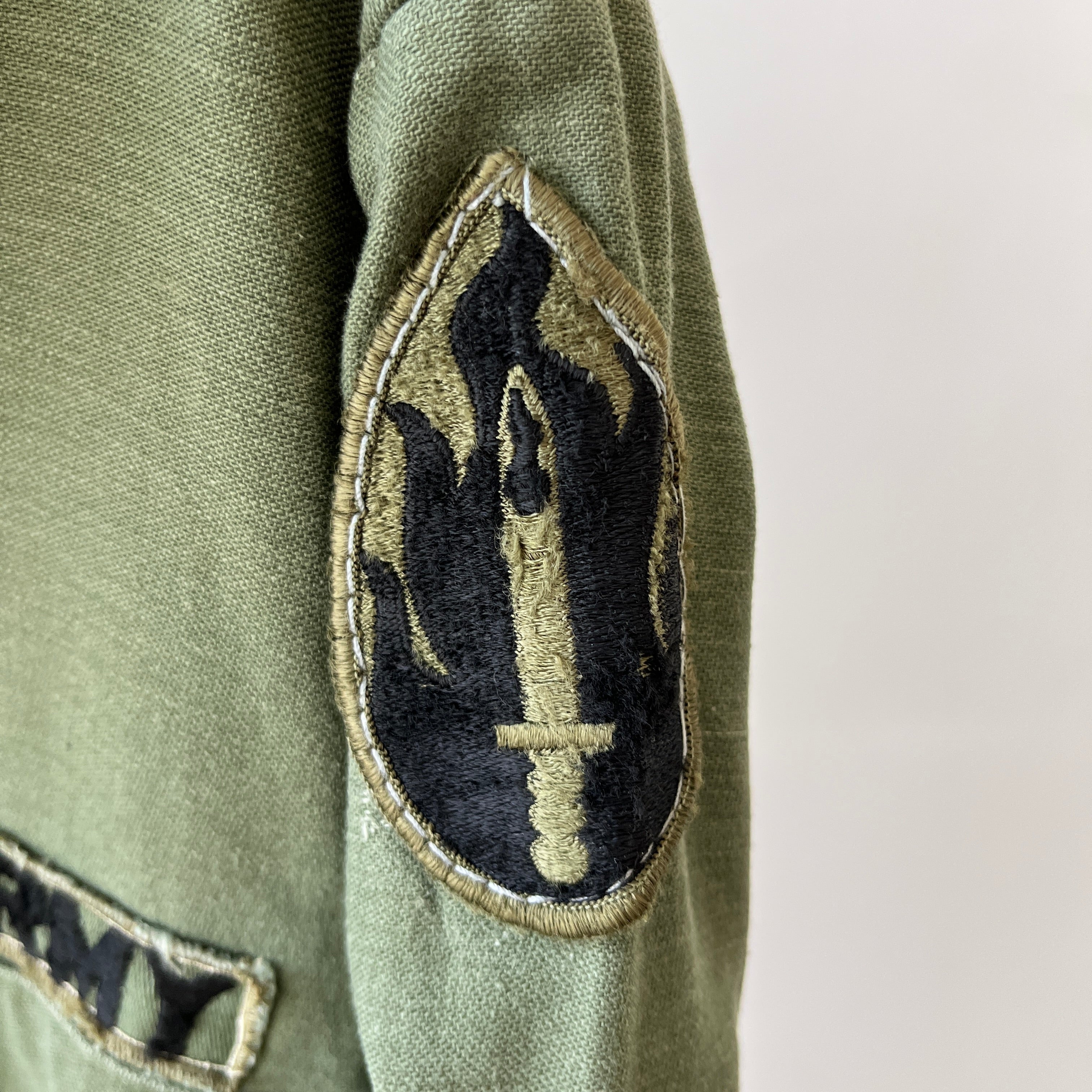 1973 8.5oz Sateen Cotton OG Vietnam OG-107 Military Shirt