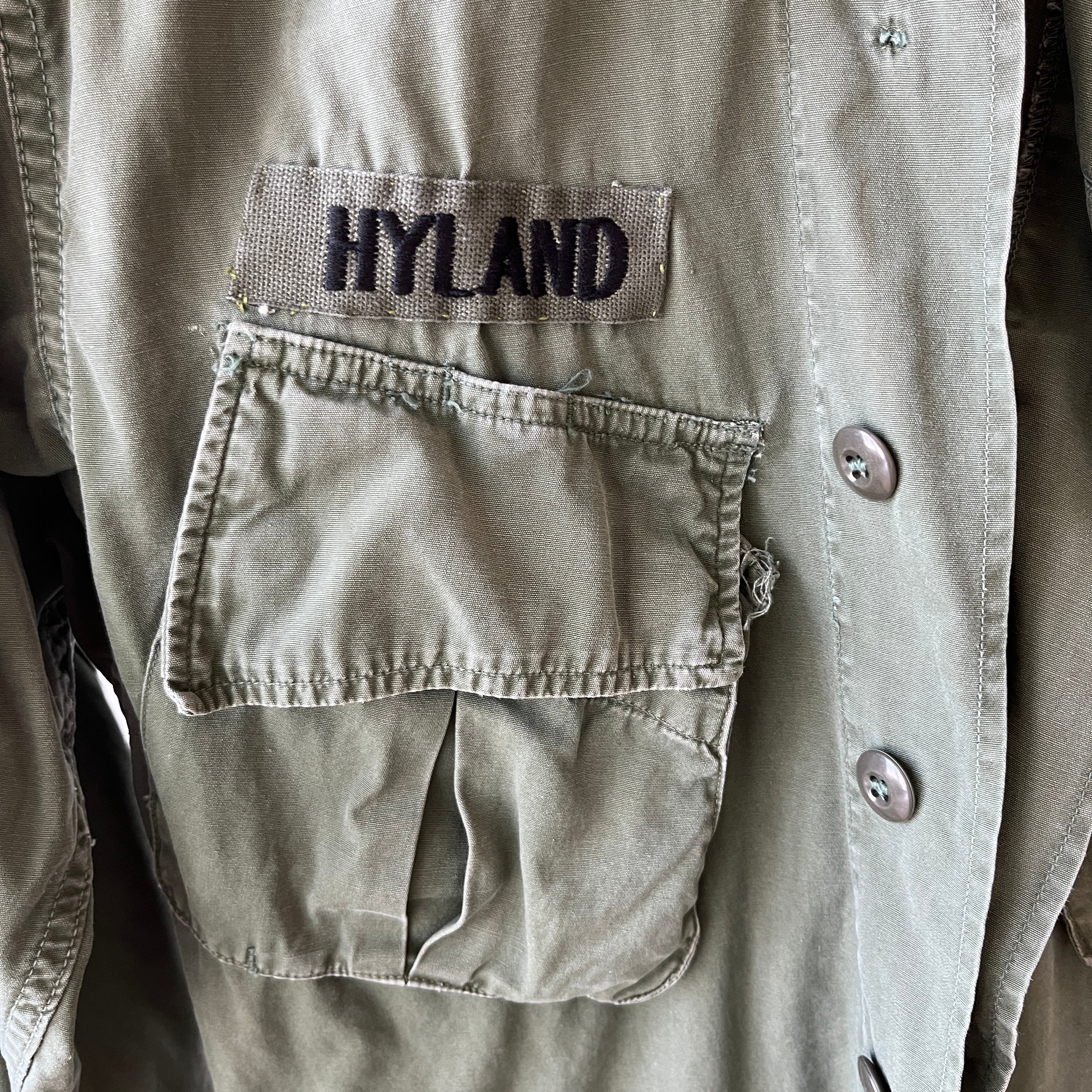 1960s OG-107 Cotton Military Coat with Tapering Buttons on the Backside - Smaller