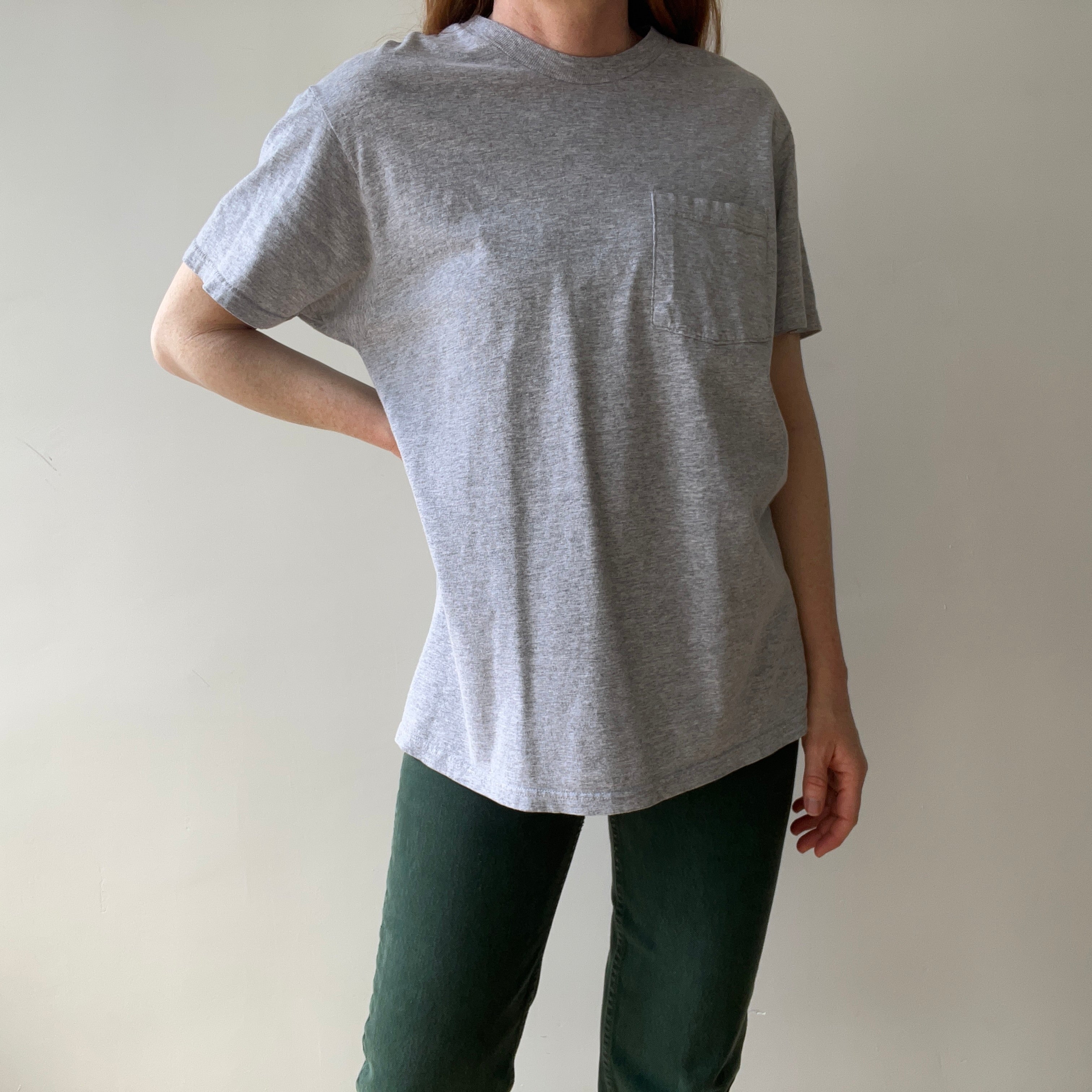 1990s Fruit Of The Loom Grey Blank Pocket T-shirt