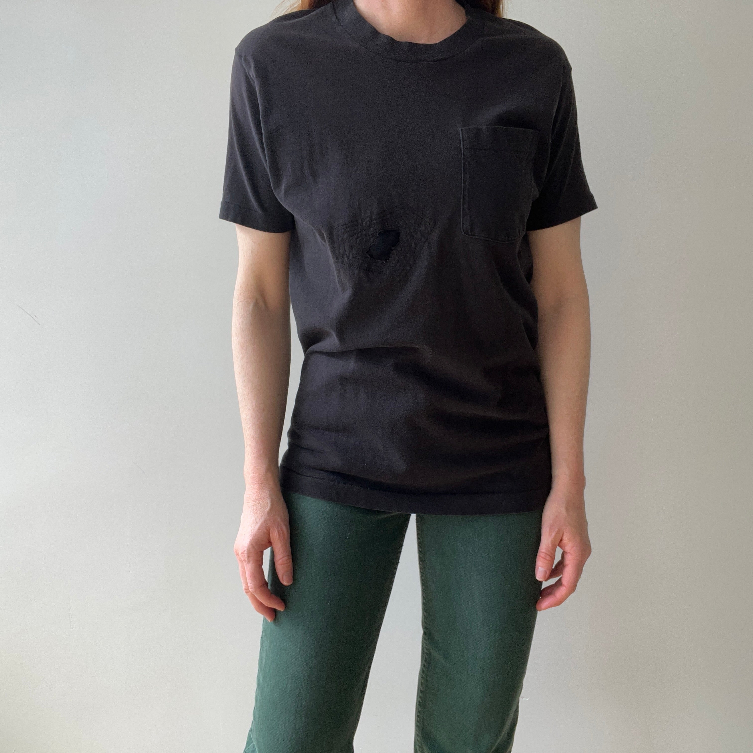 1980s Black Single Stitch Pocket T-Shirt