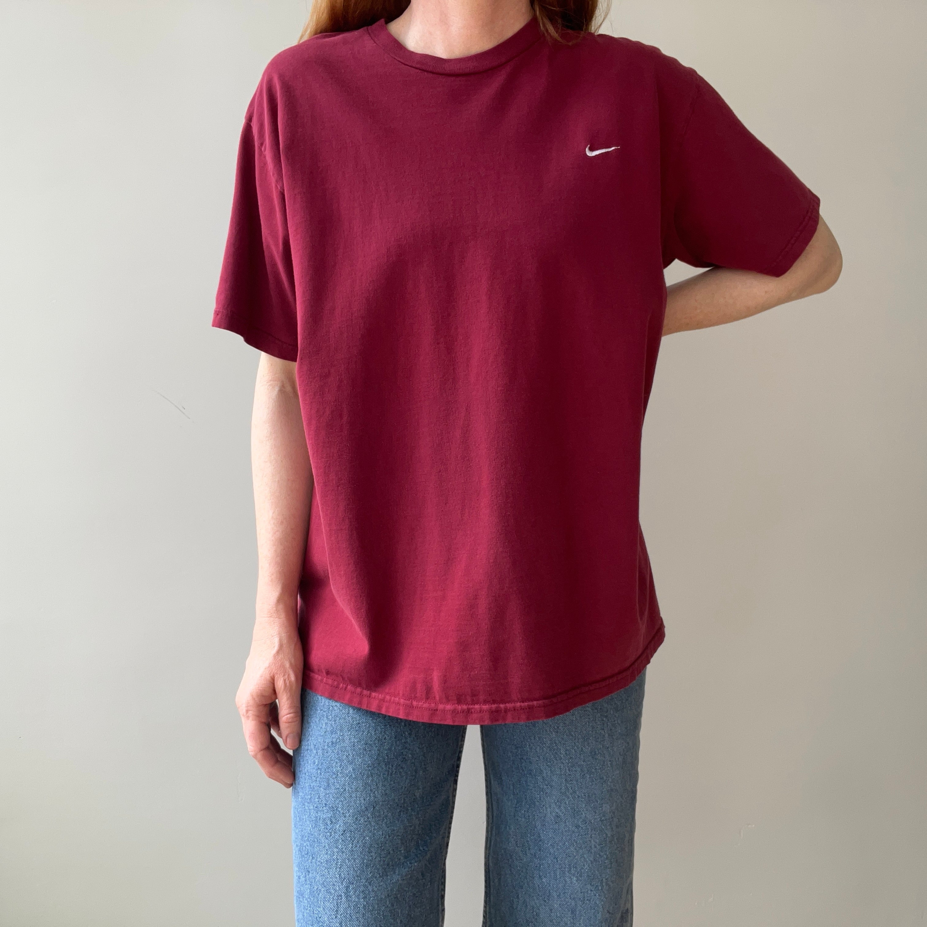 1990s Burgundy Nike T-shirt