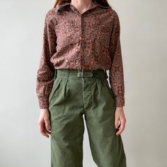 1960s Beautiful Double Pocketed Pleated Backside Long Sleeve Blouse - Oh My