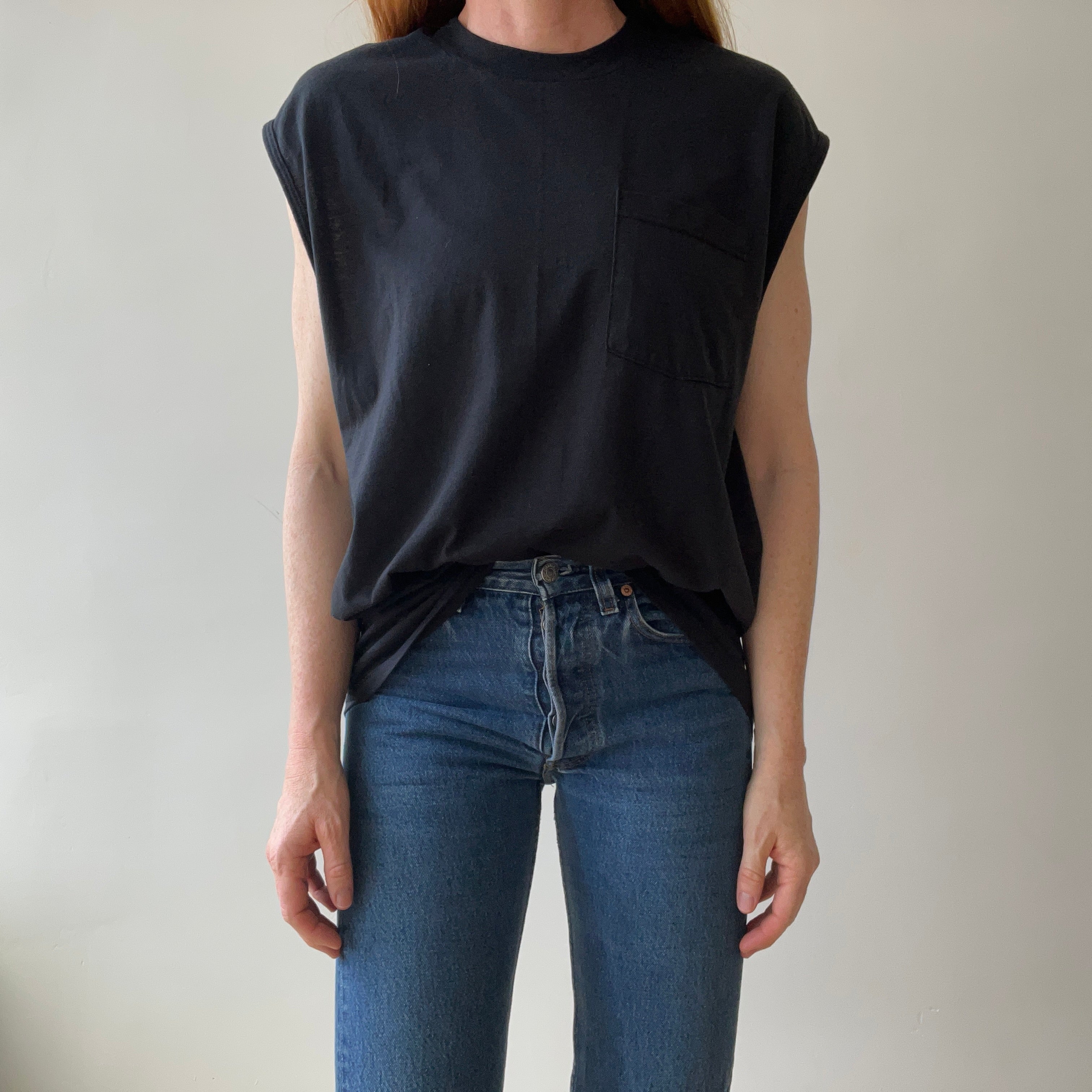 1990s Black Pocket Muscle T-Shirt - Timeless Classic