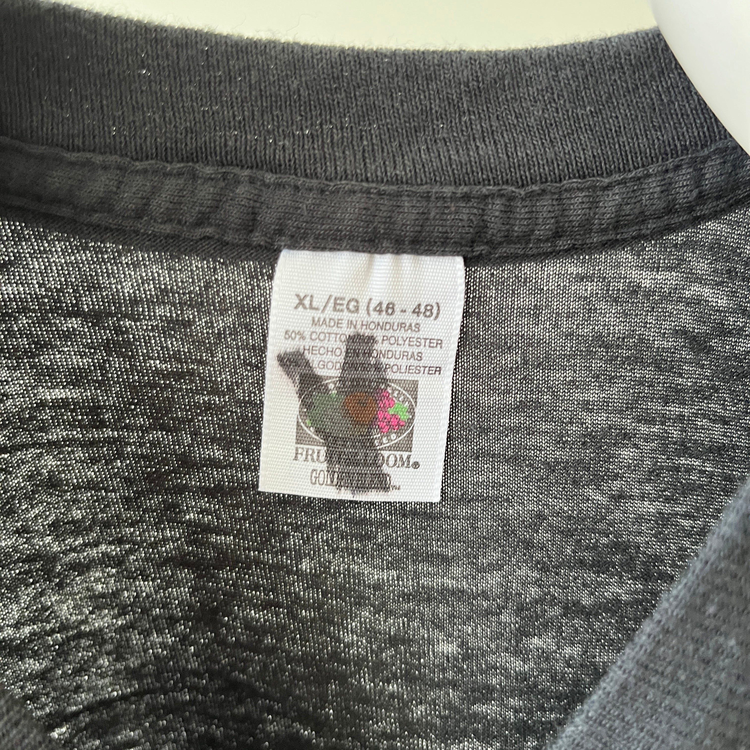1990s Black Pocket Muscle T-Shirt - Timeless Classic
