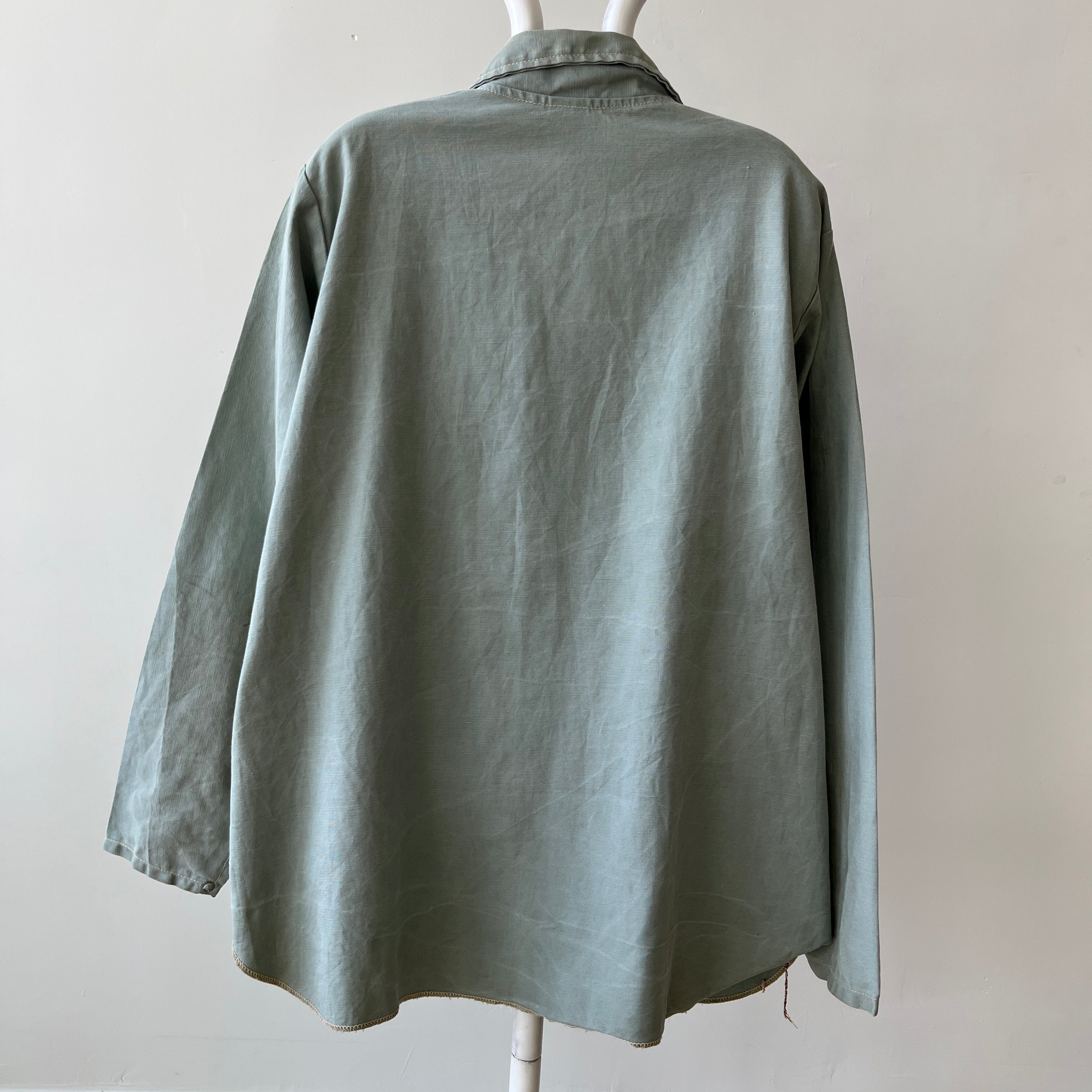 1950s Sage Green Cotton Canvas Like Work Shirt - Cool Contrast Stitching - Rare!
