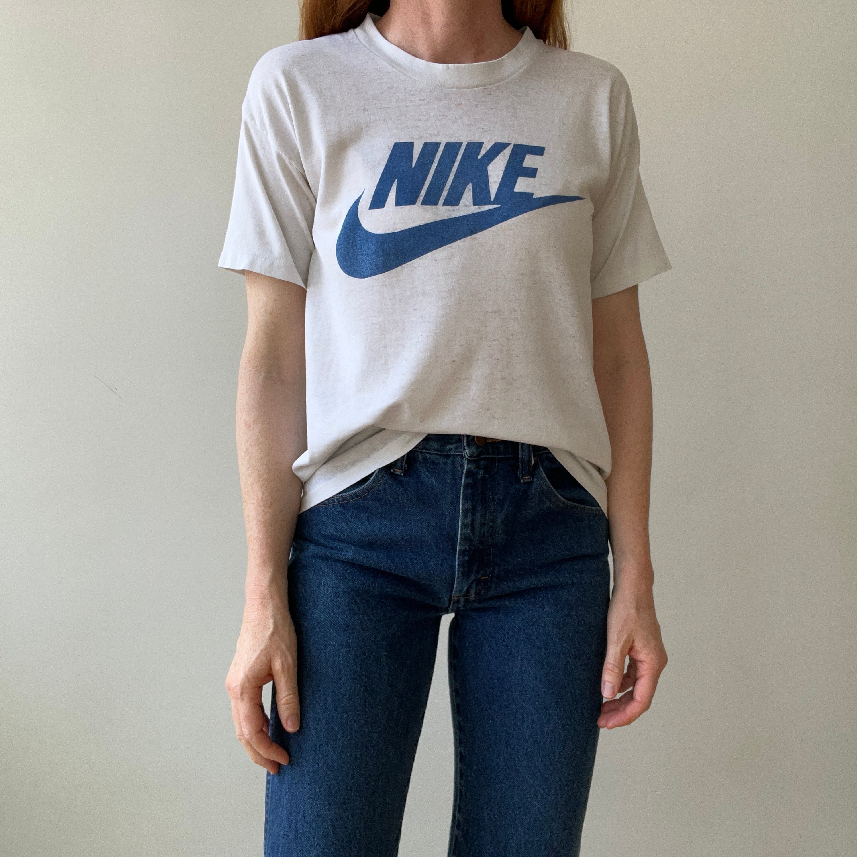 1987 Nike T-Shirt - Paper Thin!