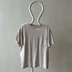 1990's Eggshell White Blank Pocket T-Shirt - OLLLLLD Banana Republic
