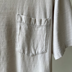 1990's Eggshell White Blank Pocket T-Shirt - OLLLLLD Banana Republic