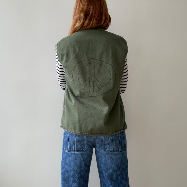 1970s Cut Sleeve Sharpie Peace Sign Army Shirt/Vest with 13 Star Buttons - Wow