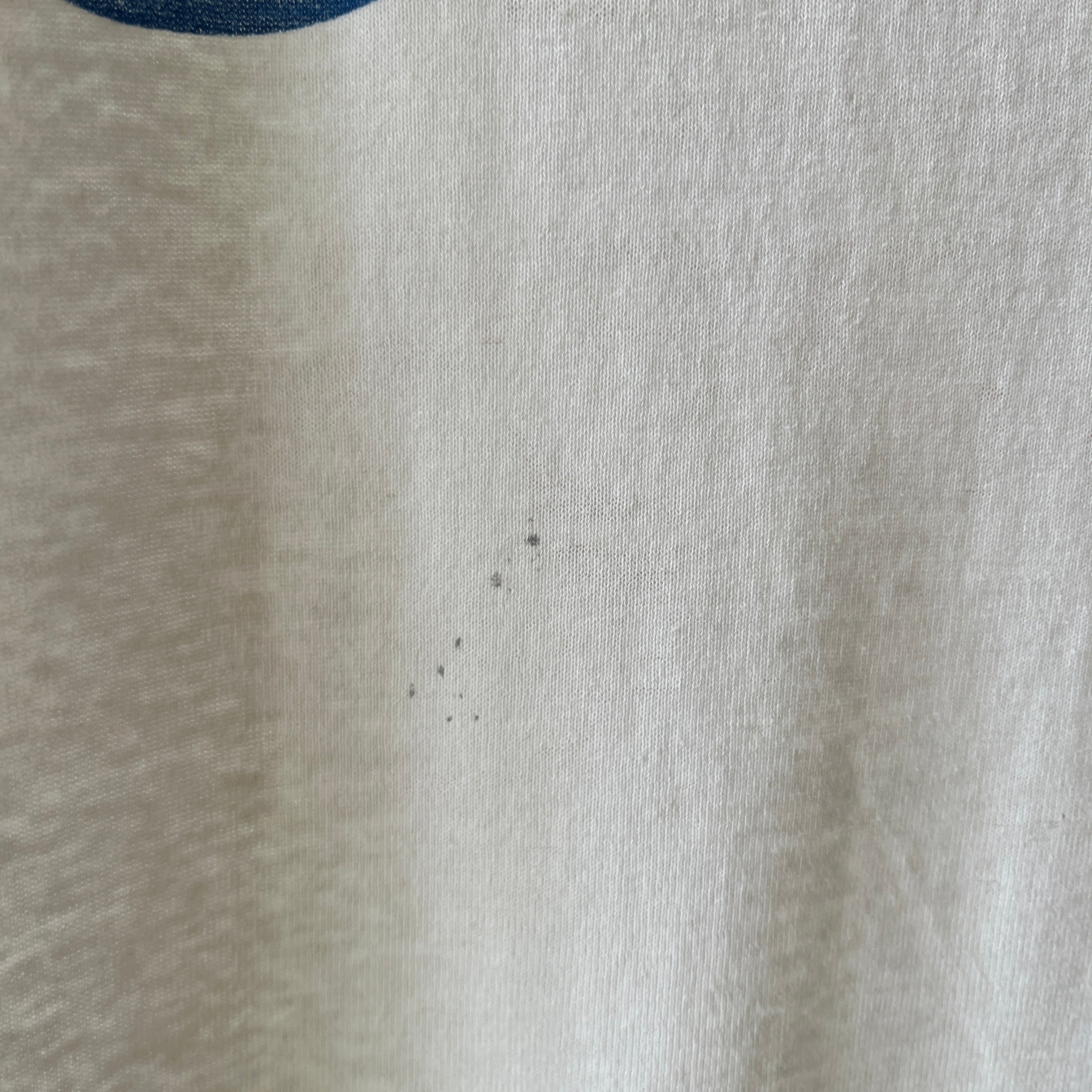 1987 Nike T-Shirt - Paper Thin!