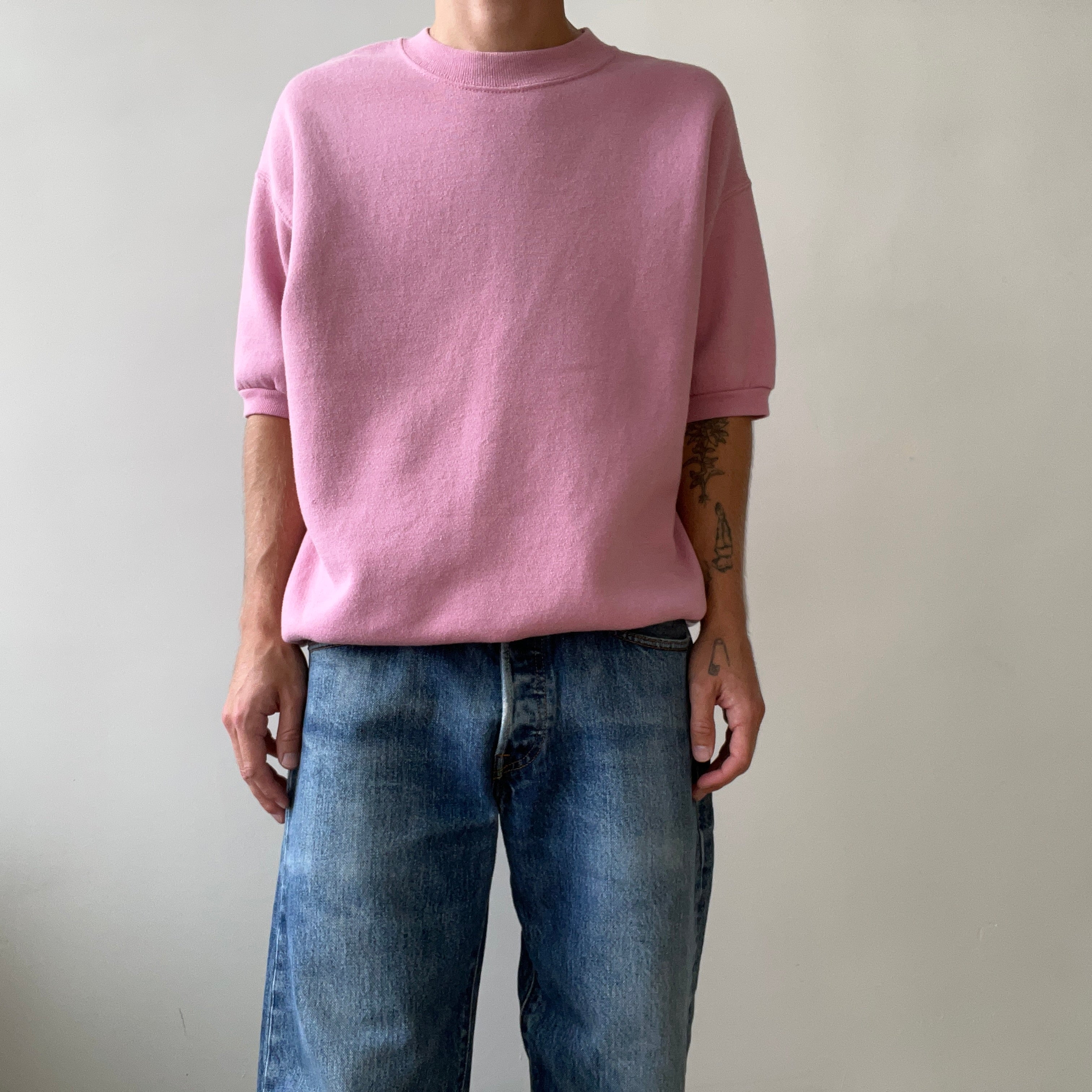 00s Heavy Weight Blank Black Sweatshirt par FOTL - Structuré