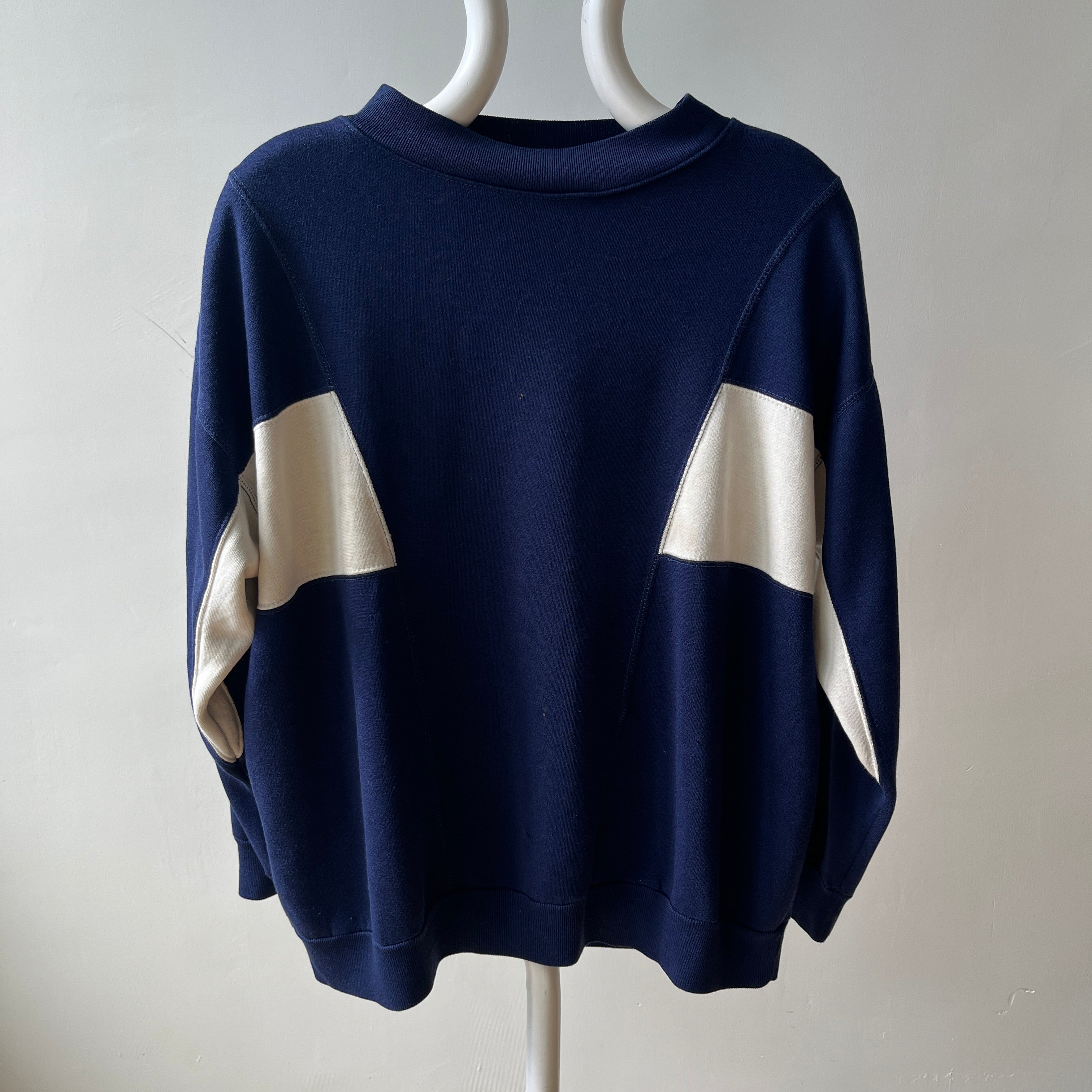 1980s Two Tone Navy and White Soft and Slouchy Sweatshirt