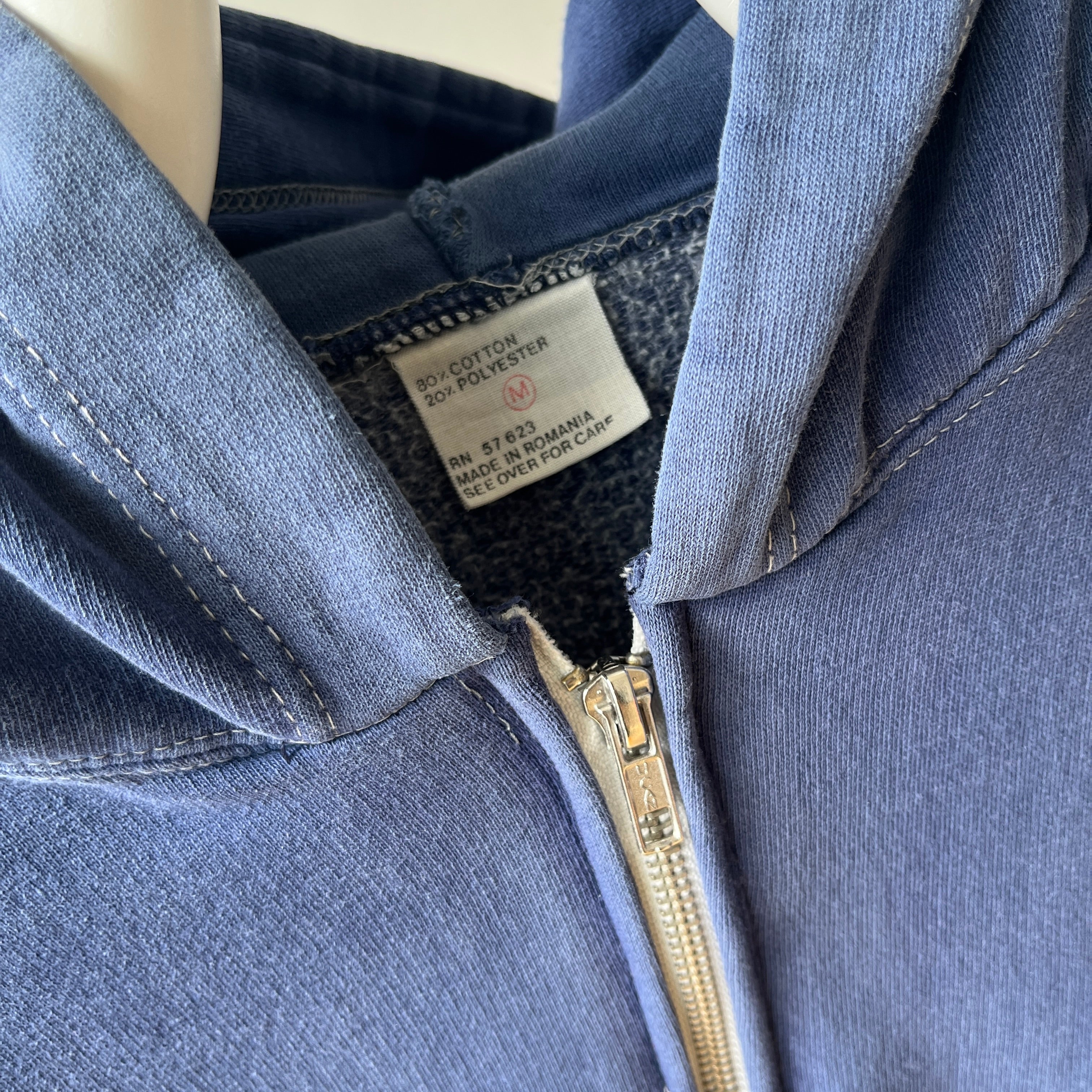 1970/80s Sun Faded Navy Hoodie - Replaced Zipper - Made in Romania - WOWOWOWOWOW