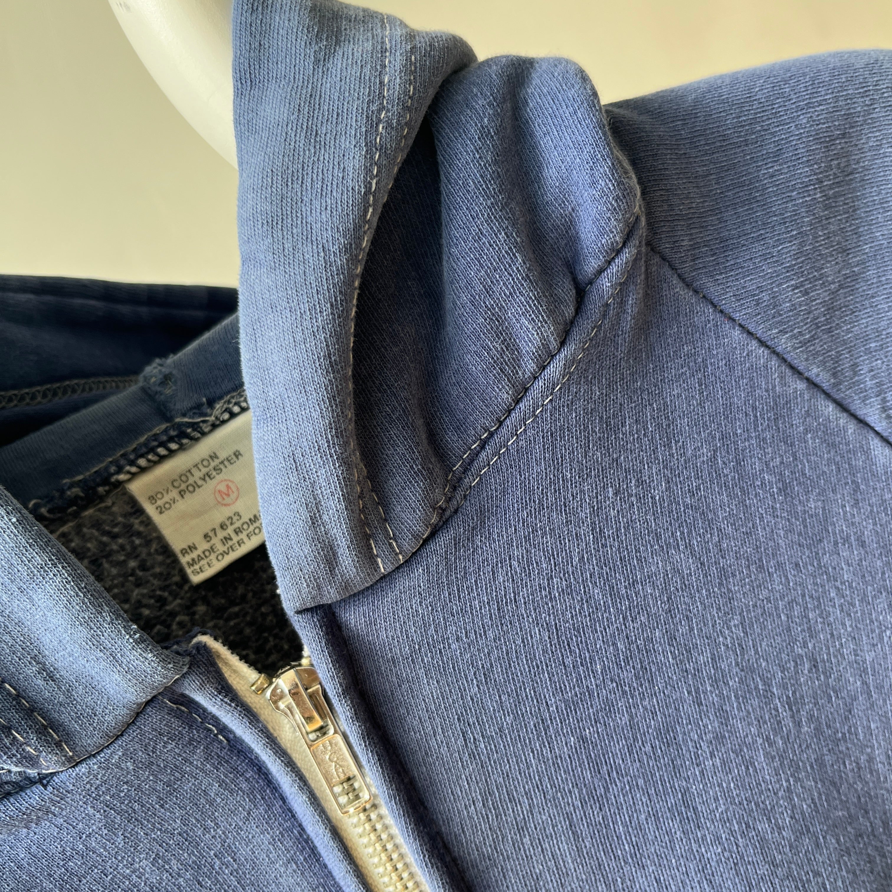 1970/80s Sun Faded Navy Hoodie - Replaced Zipper - Made in Romania - WOWOWOWOWOW
