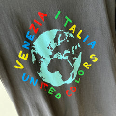1980/90 Venezia Italia Tourist T-Shirt with a Hole in It