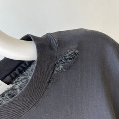 1980/90 Venezia Italia Tourist T-Shirt with a Hole in It