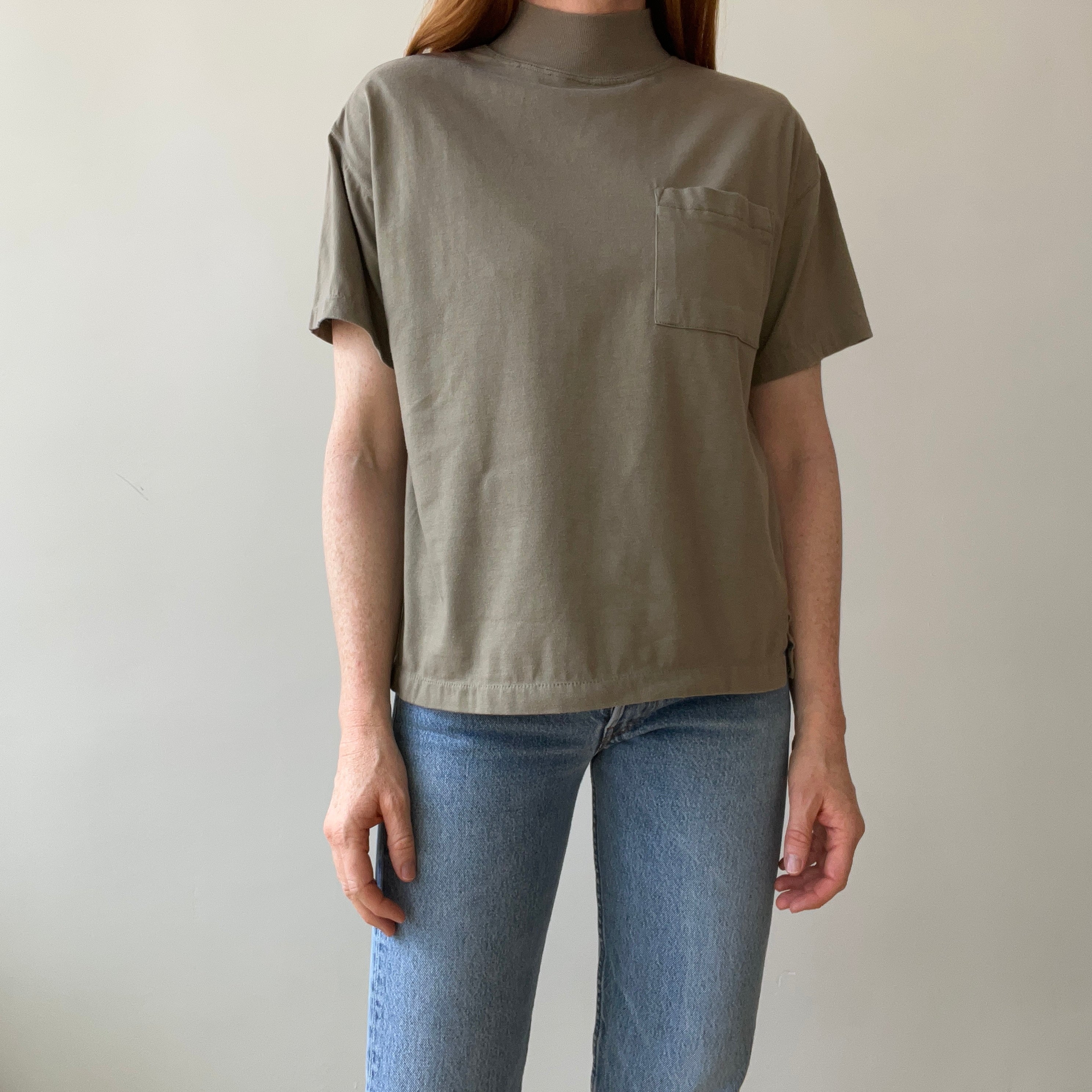 1980s Olive/Khaki Mock Neck Pocket T-Shirt