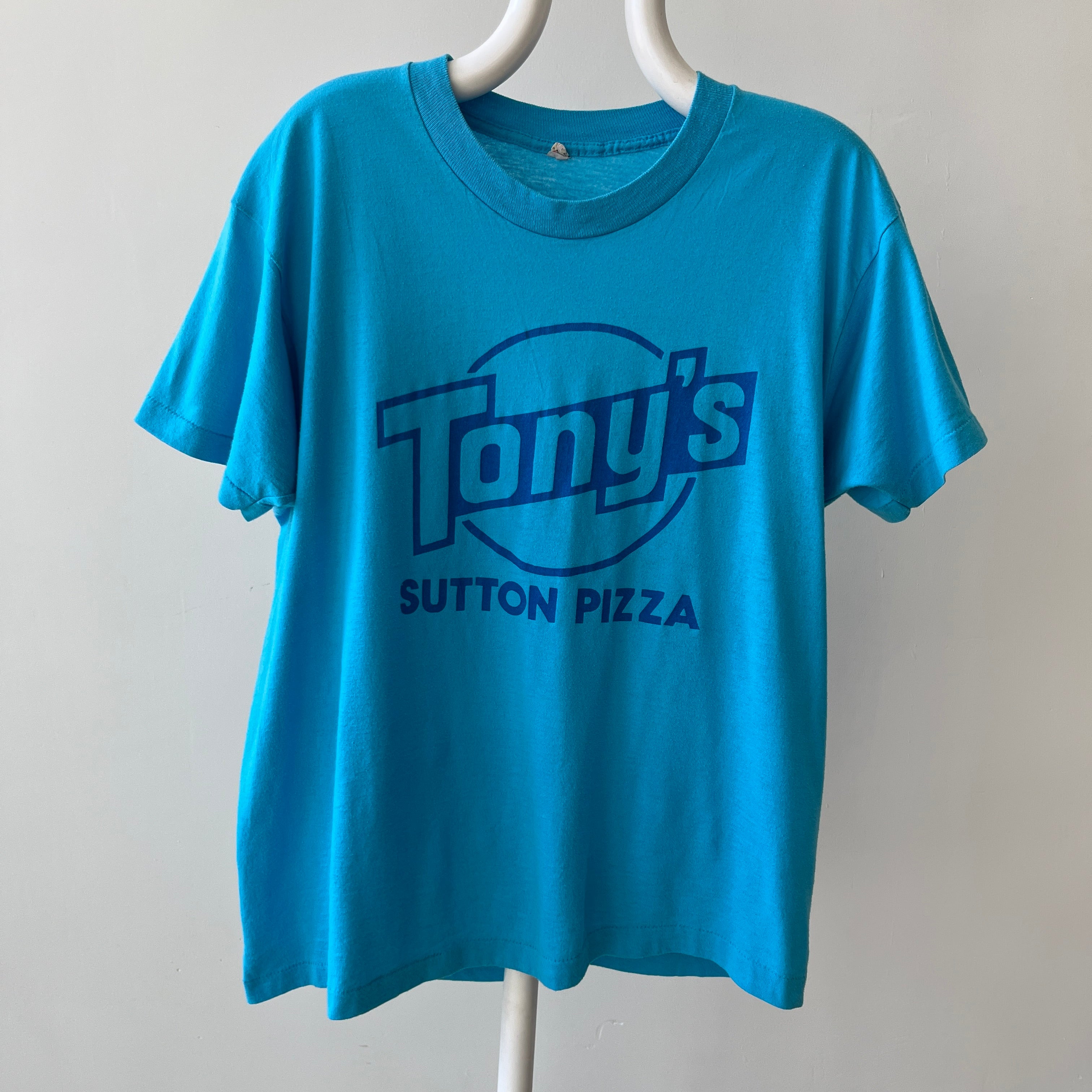 1970s/80s Tony's Sutton Pizza T-Shirt :)