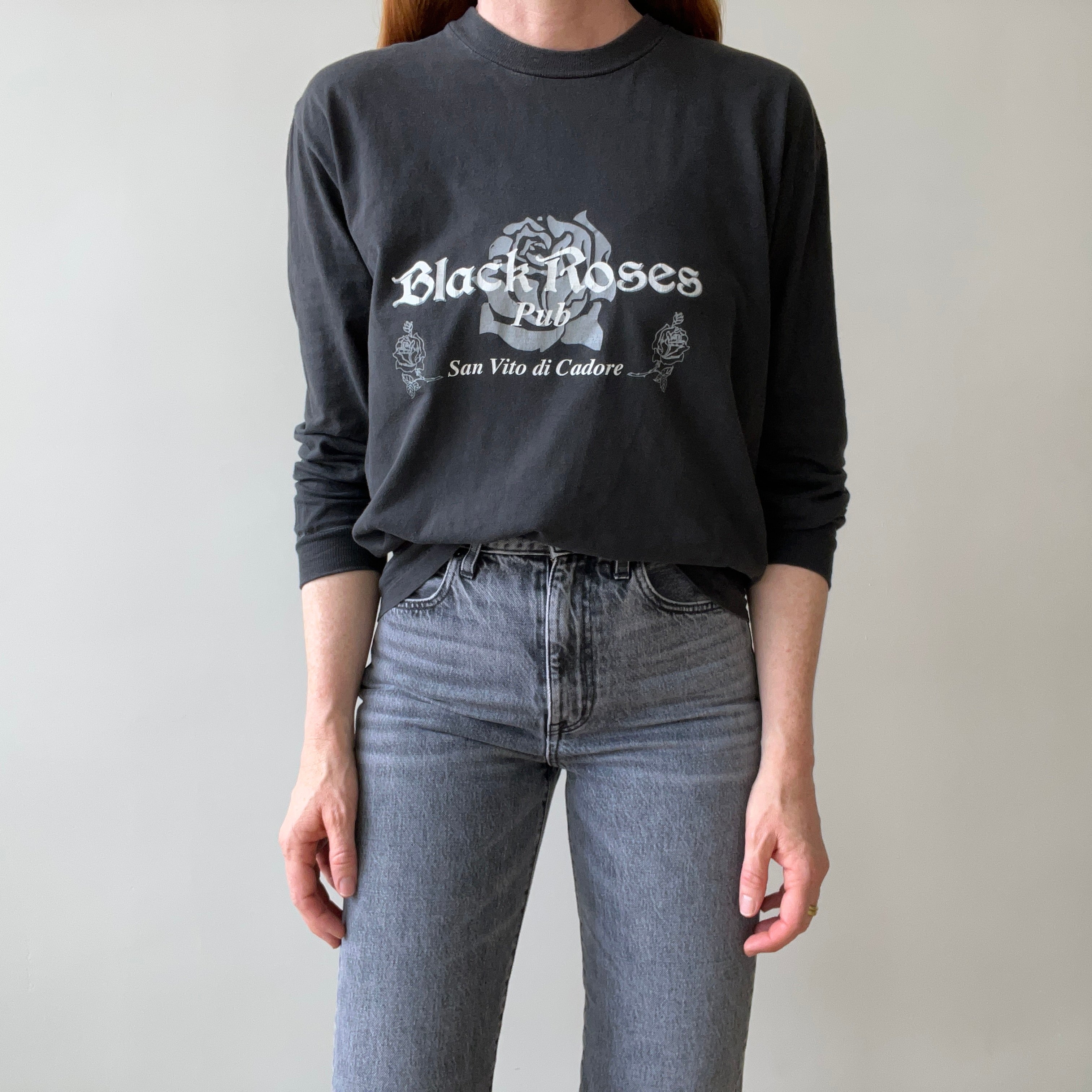 1990's San Vito De Cadore - Italian - Black Roses Pub Long Sleeve T-Shirt
