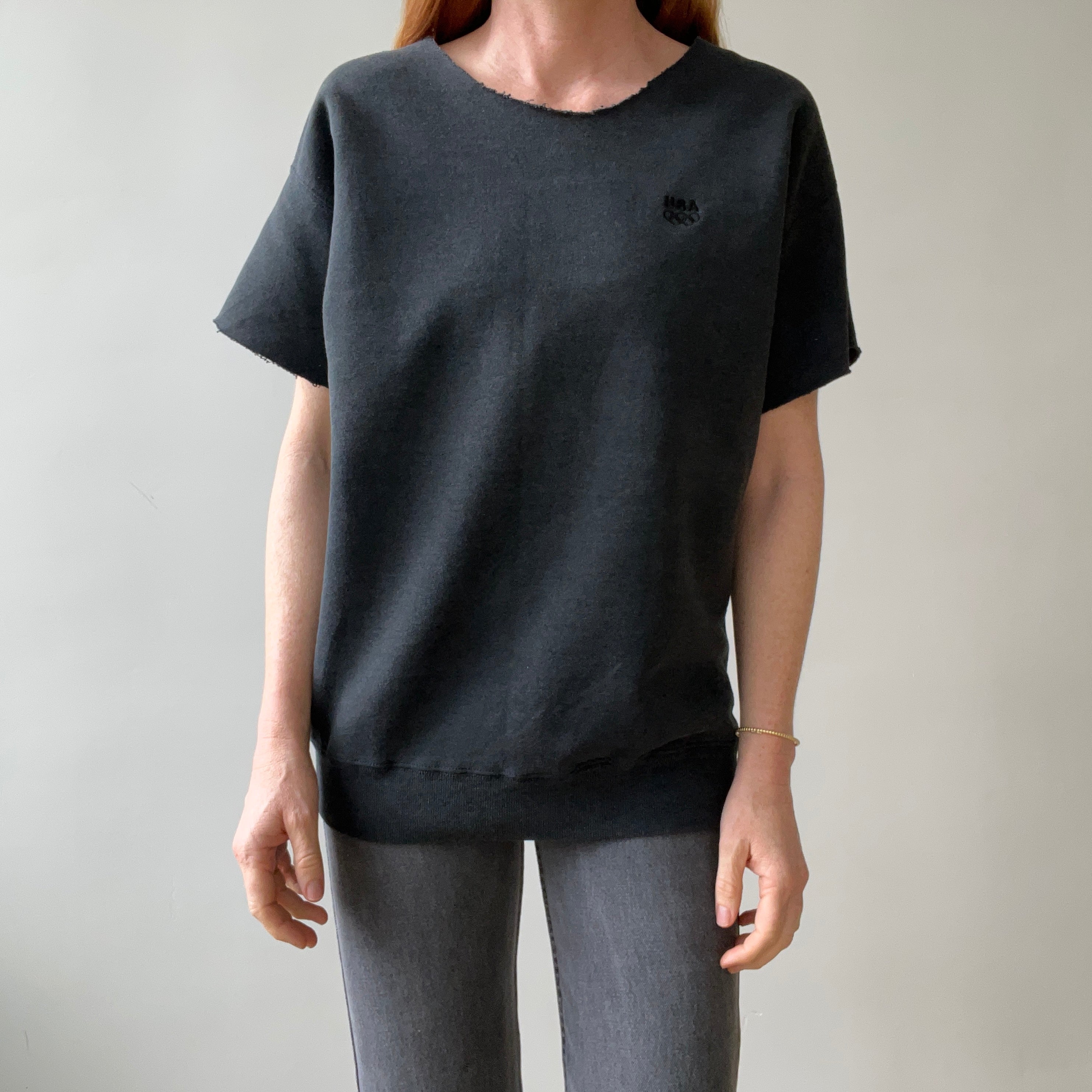 1980s Black Cut Off Olympics Sweatshirt