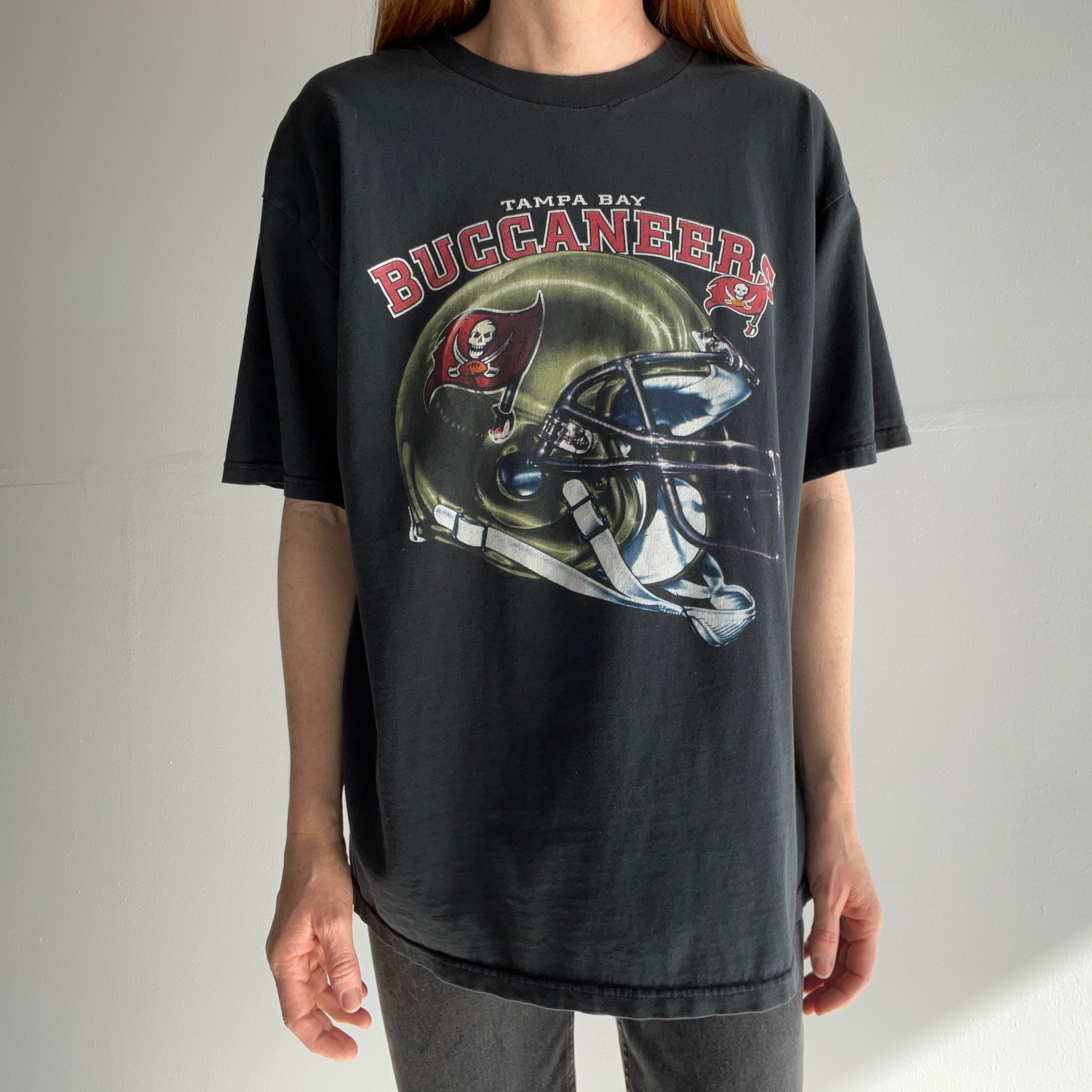 2000s Tampa Bay Buccaneers Nicely Worn T-Shirt