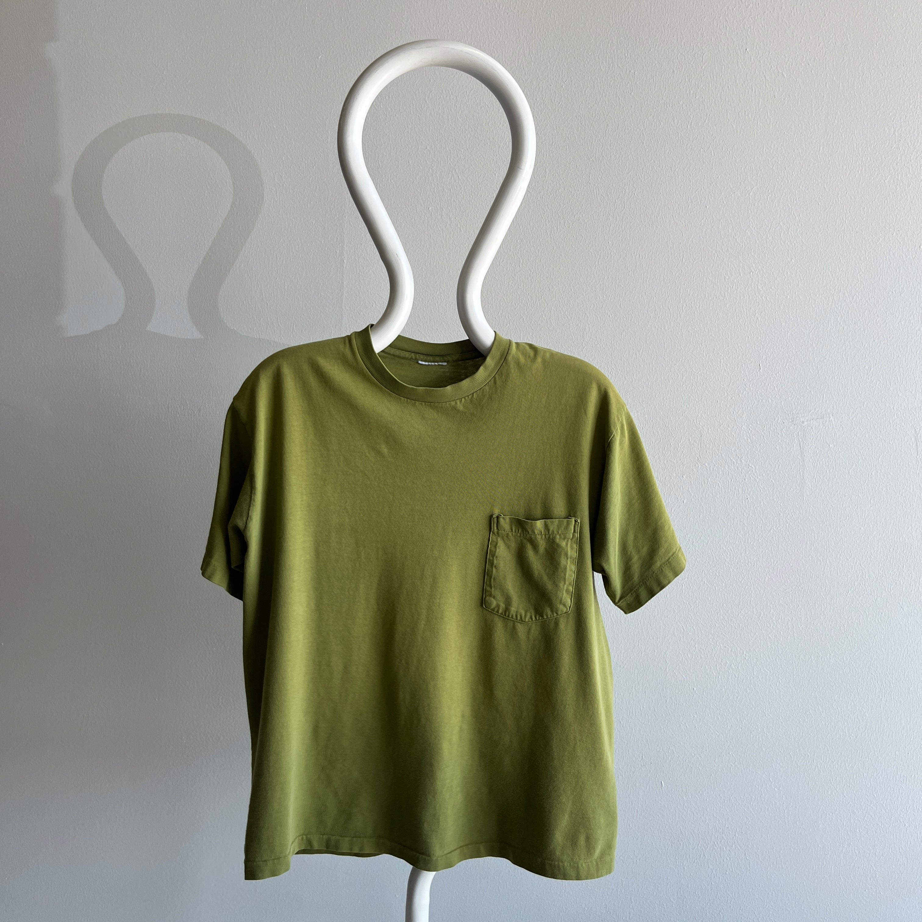 1980s Blank Soft and Worn Olive Green Pocket T-Shirt