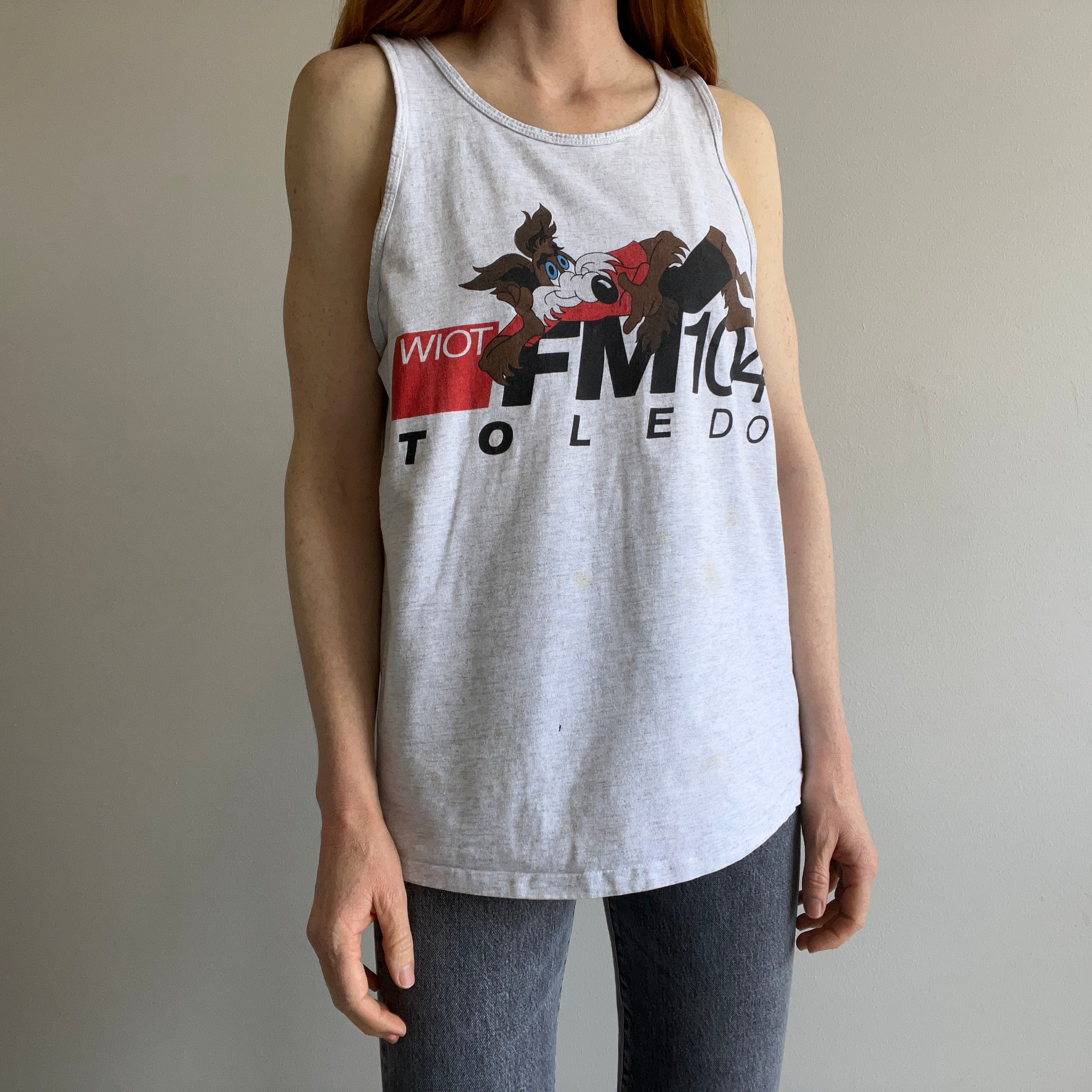 1980/90s WIOT Toledo Ohio FM104 Stained Tank Top