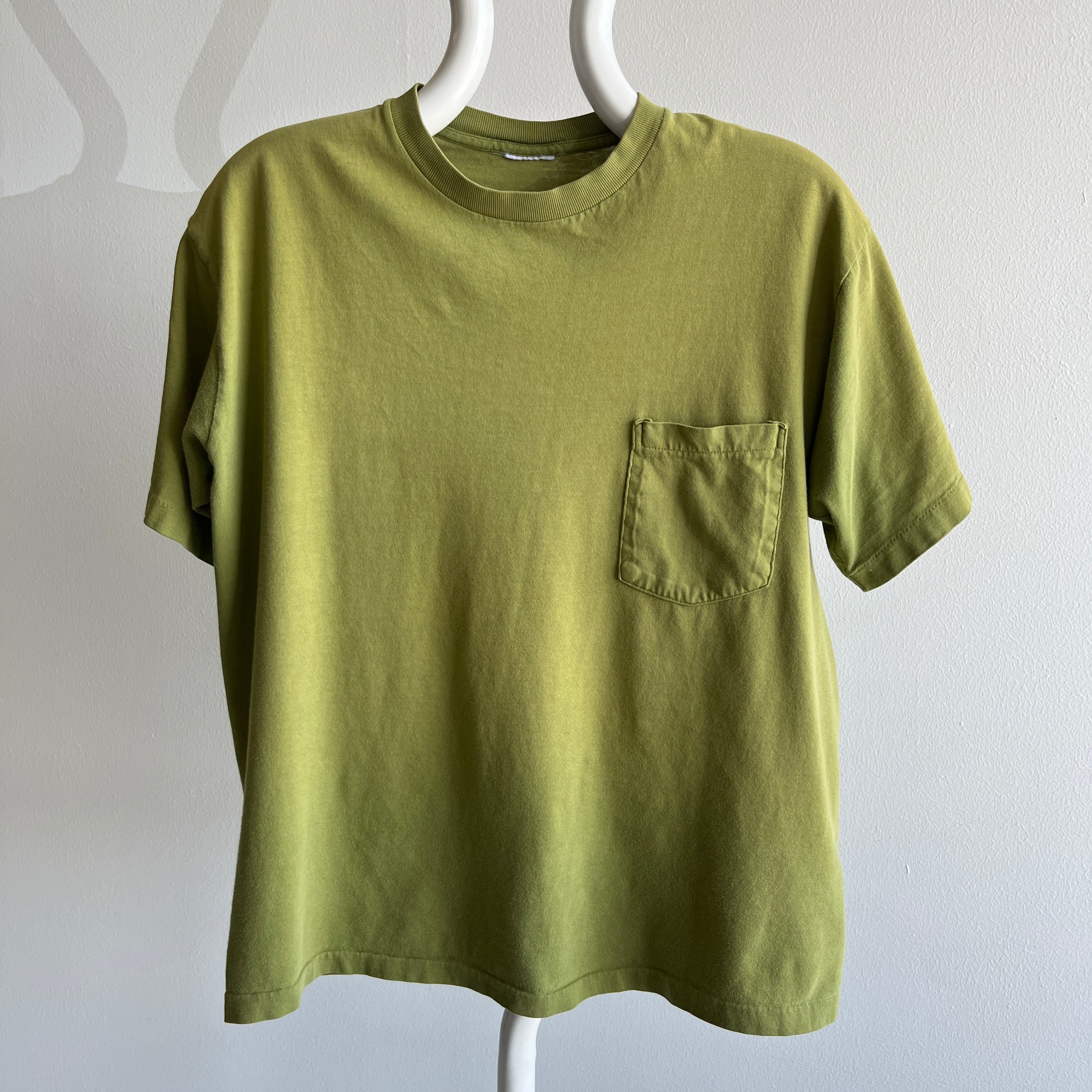 1980s Blank Soft and Worn Olive Green Pocket T-Shirt