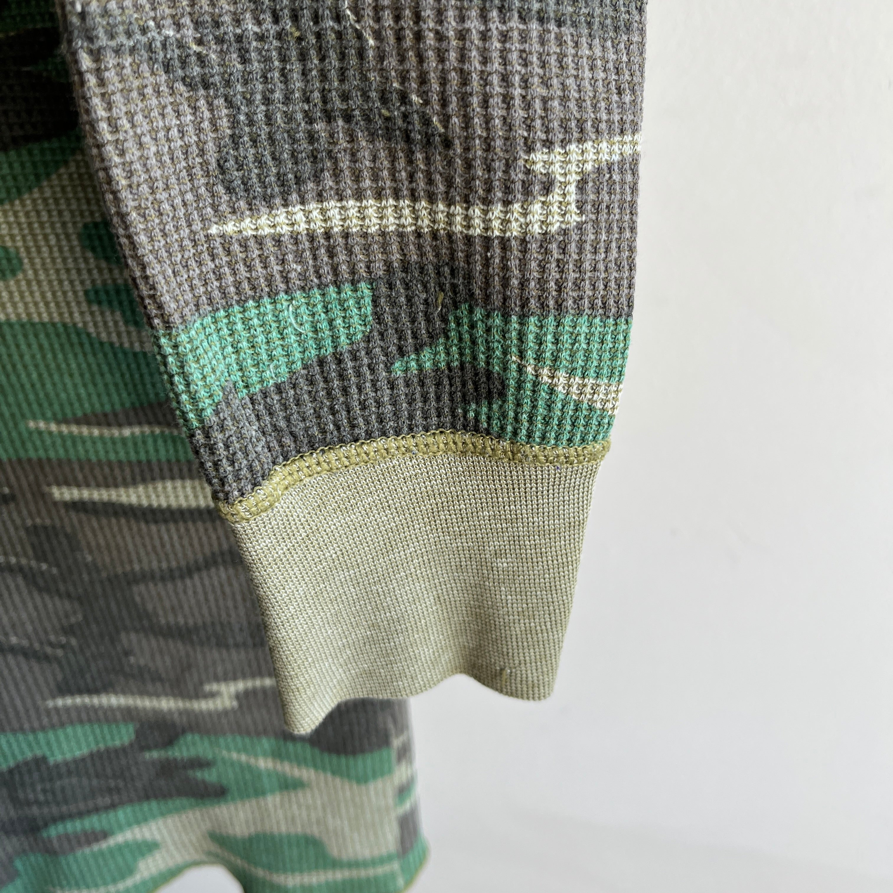 1970s Long Johns Camo Henley Waffle Knit