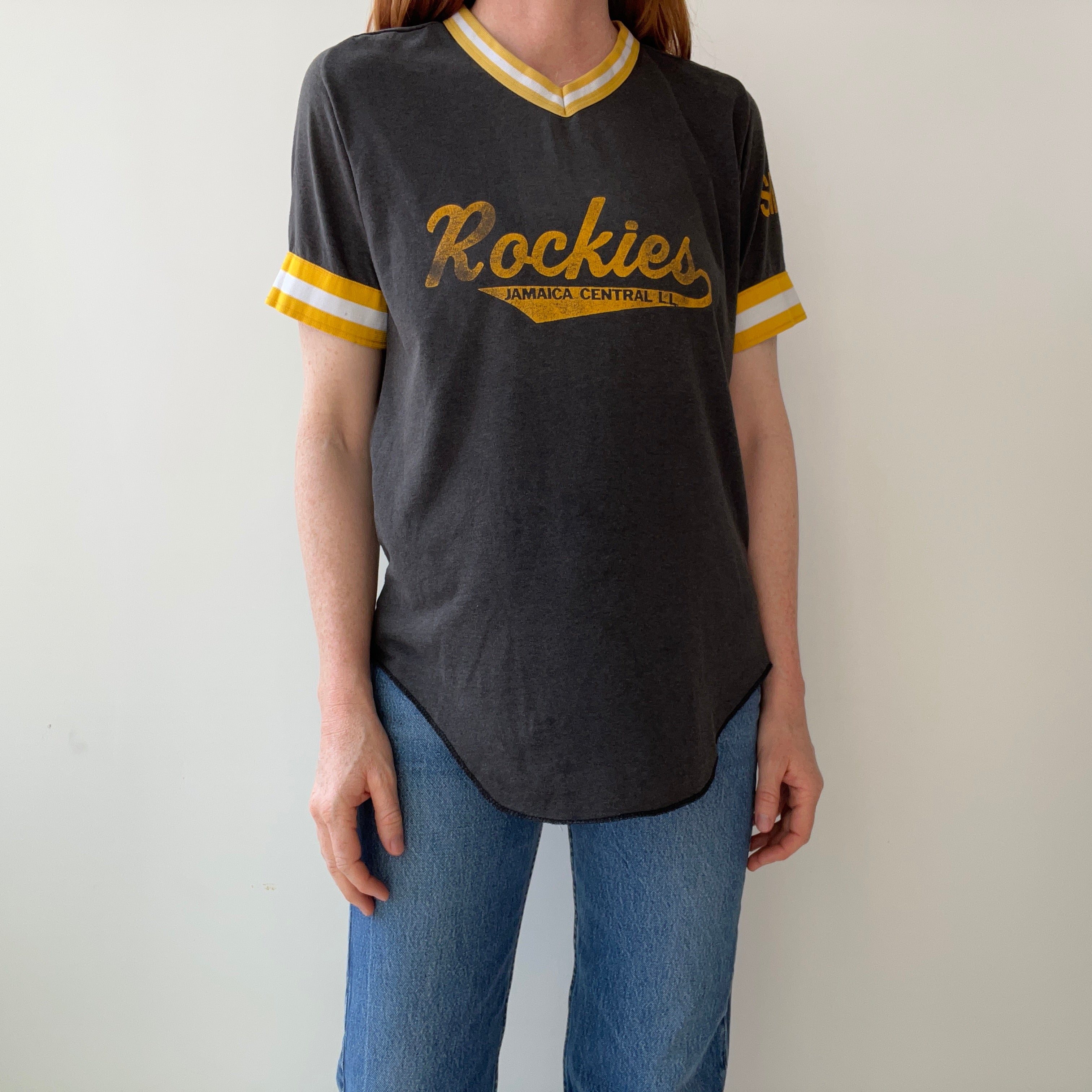 1980s Rockies Jamaica Central Sports T-Shirt with 21 on the Backside