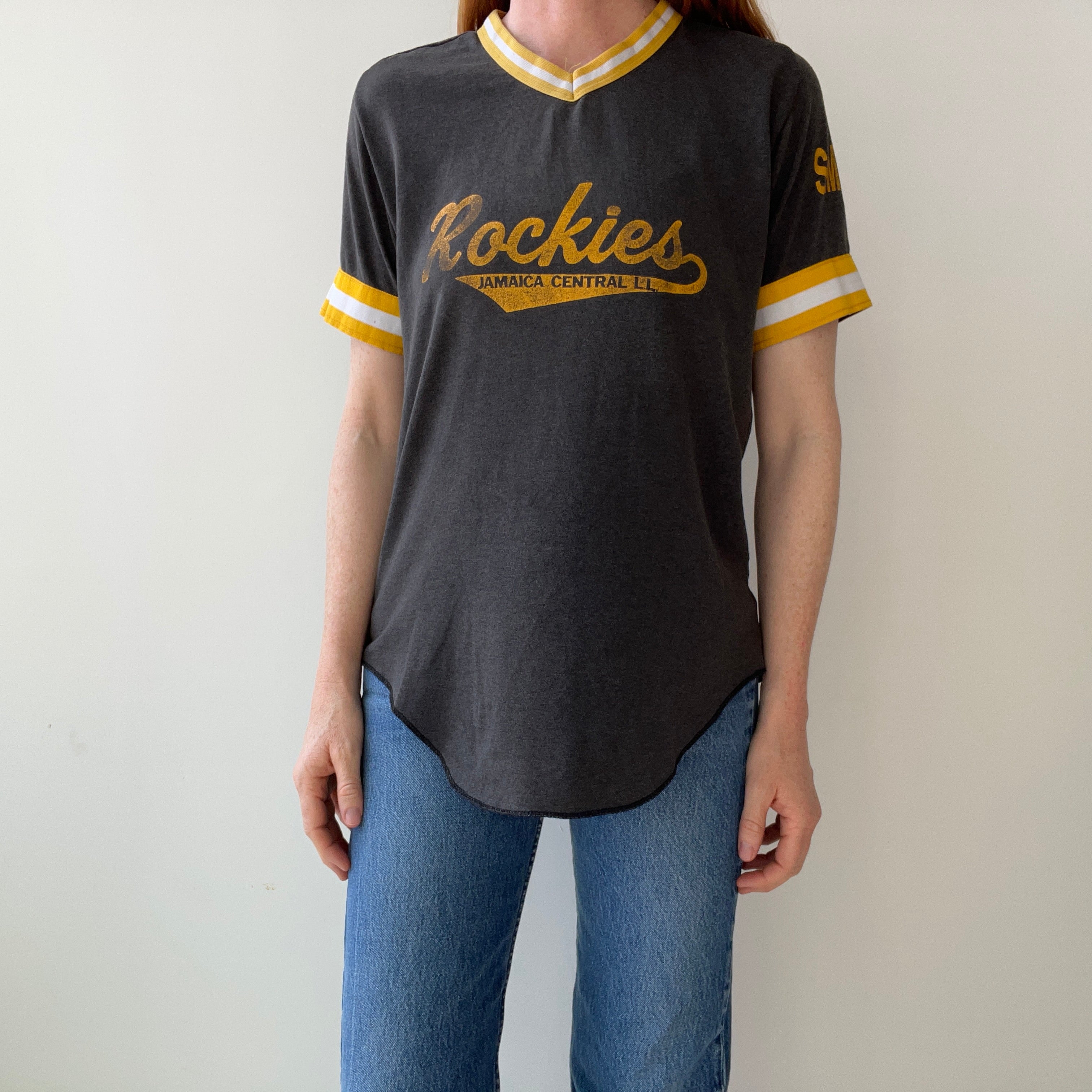 1980s Rockies Jamaica Central Sports T-Shirt with 21 on the Backside