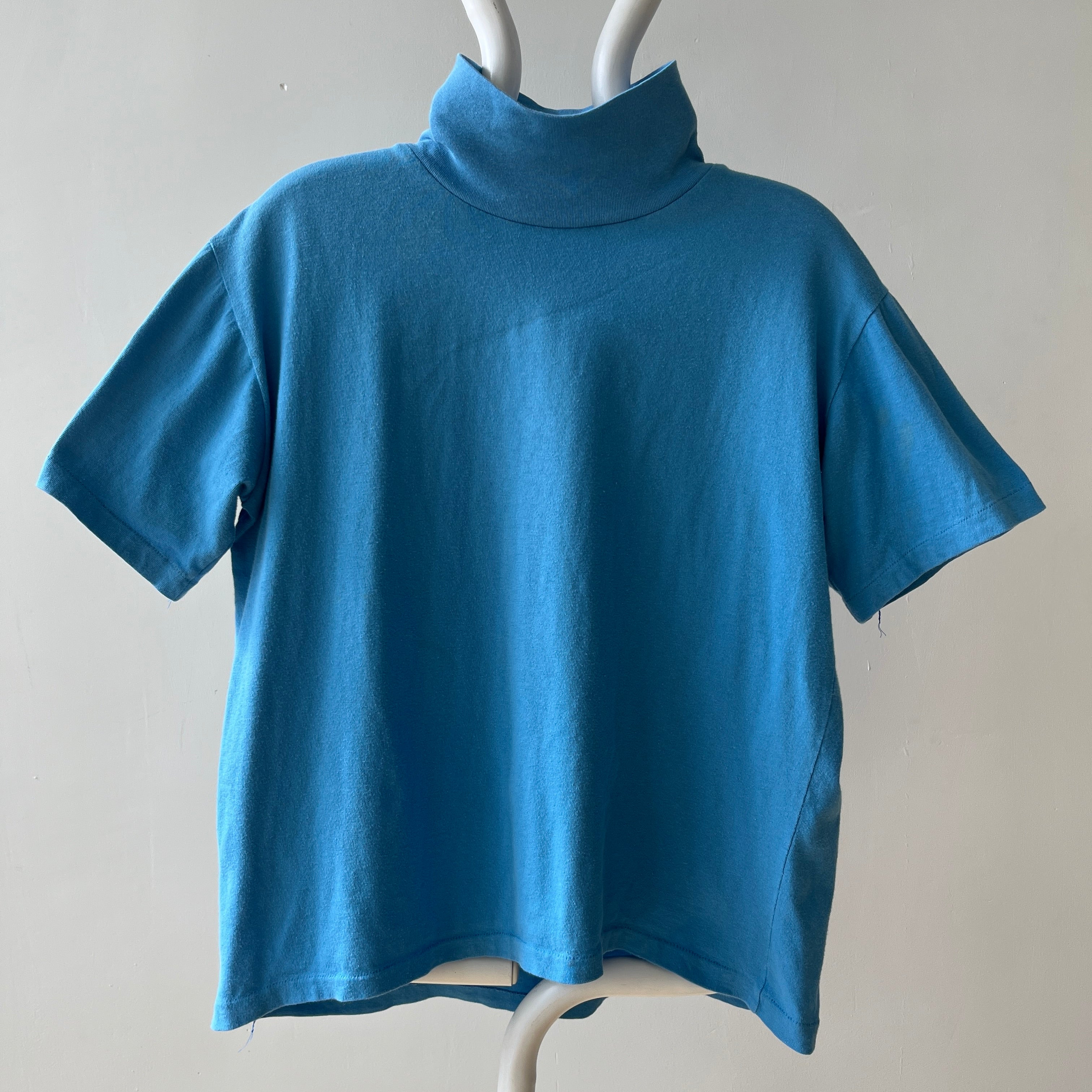 1970s Baby Blue Mock Neck T Shirt - Mock Necks Are Hot RN