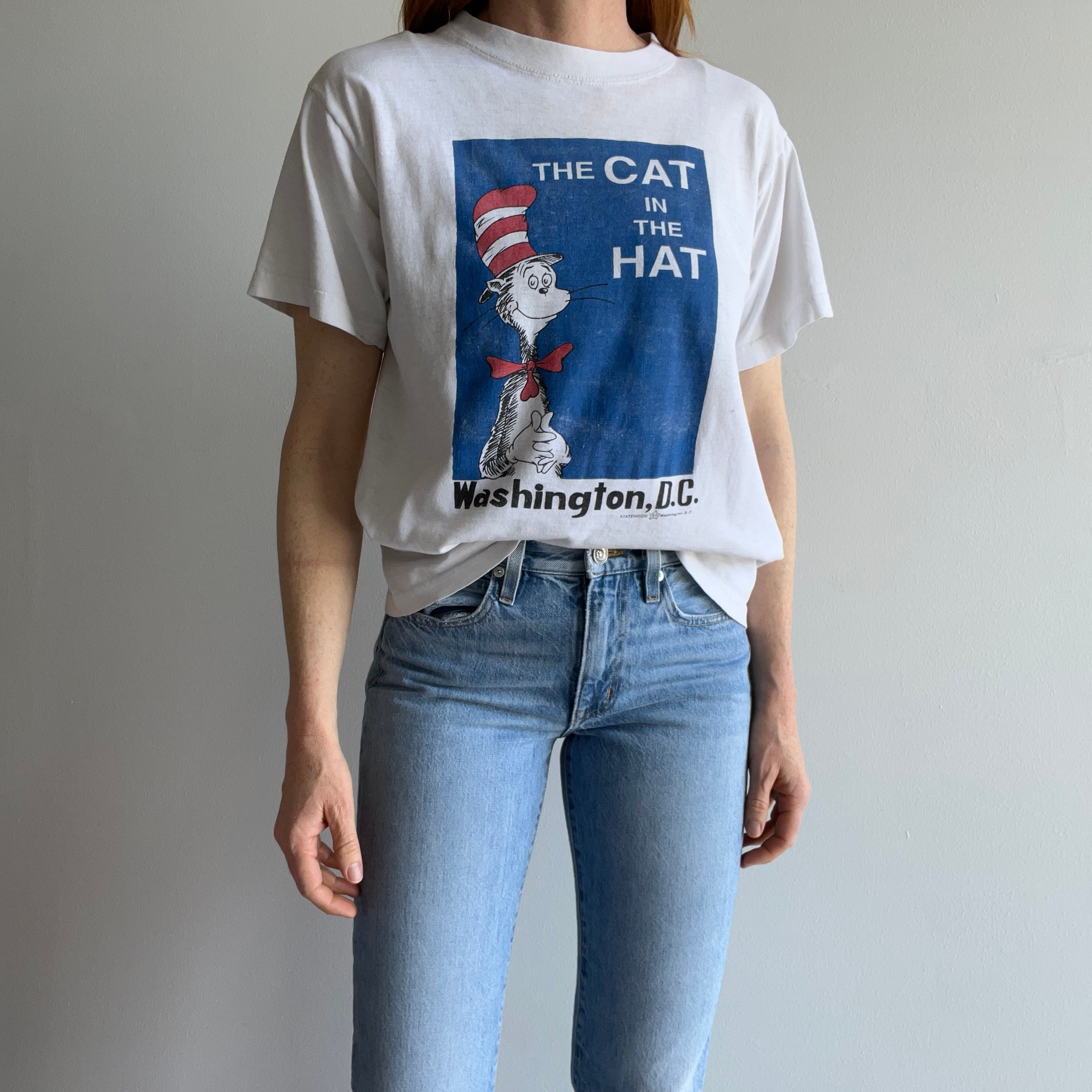 1990s Nicely Worn Washington DC Cat in The Hat T-Shirt