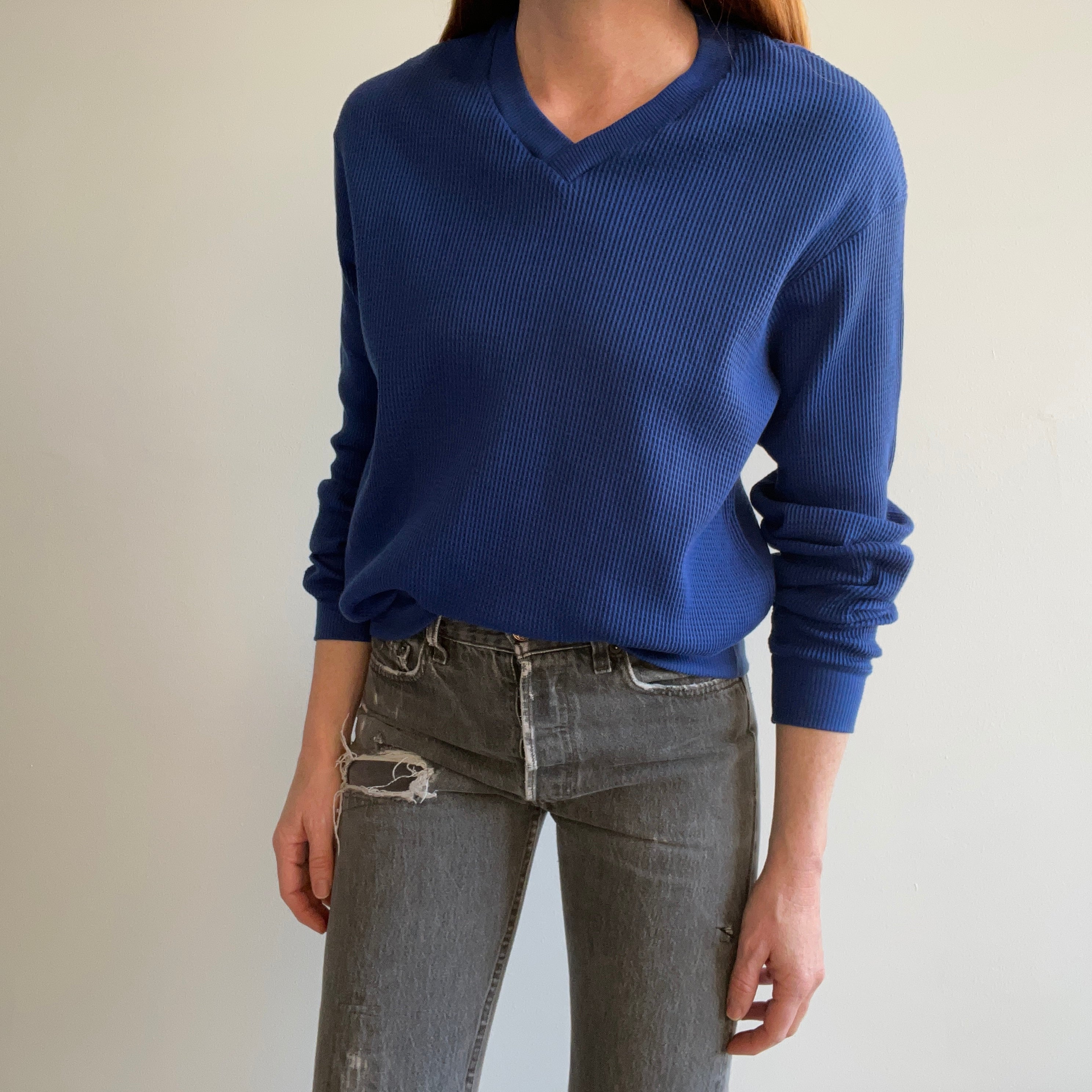 1980s Waffle Knit V-Neck Long Sleeve Shirt/Sweatshirt