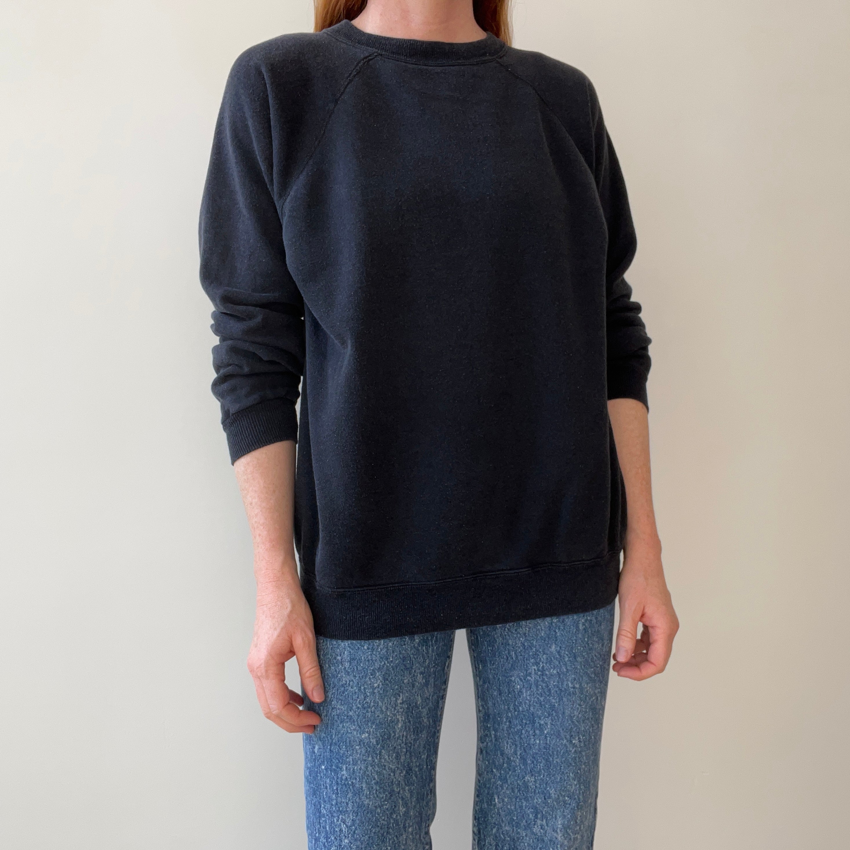 1980/90s Perfectly Faded Blank Black Raglan Sweatshirt