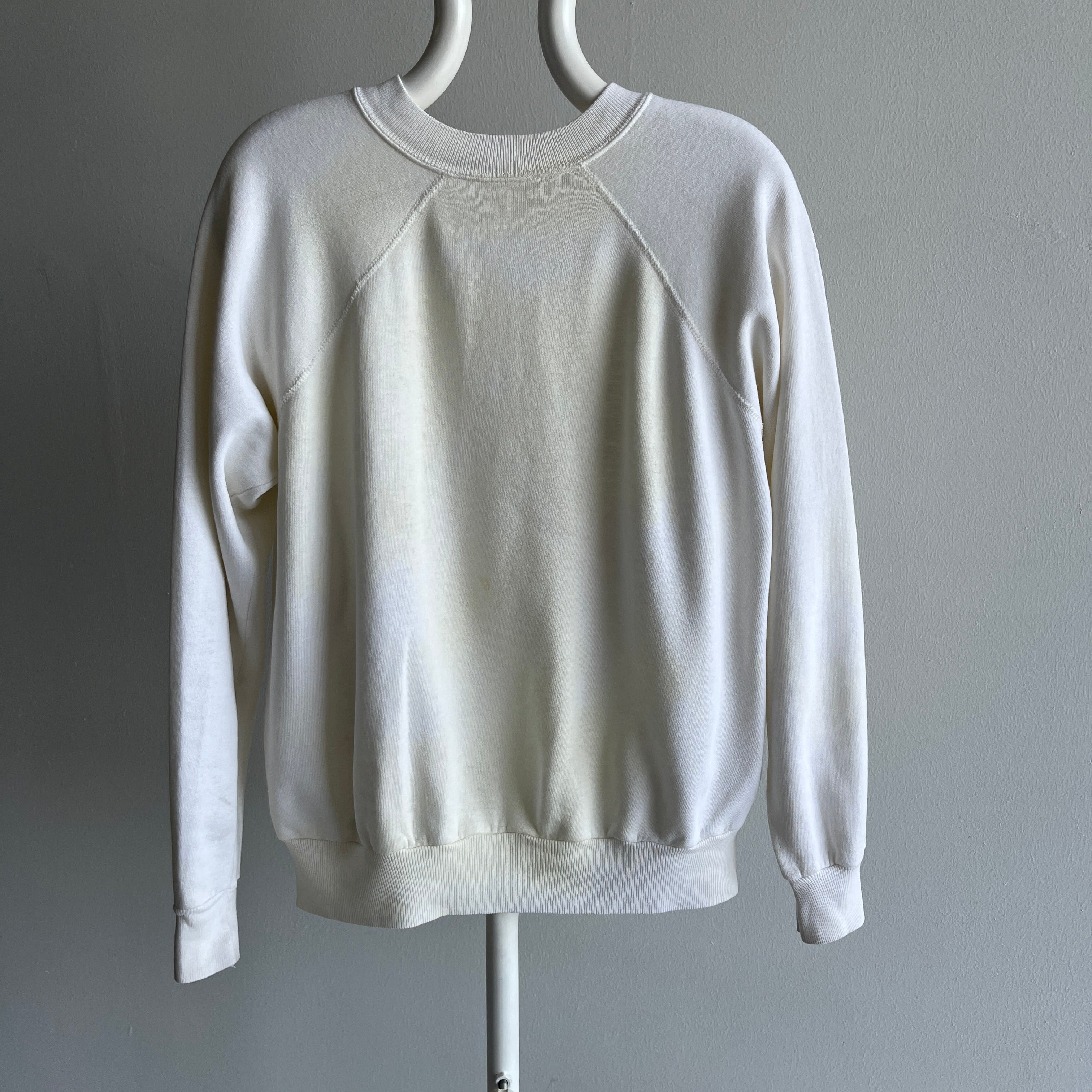 1980s Blank White Nicely Age Stained Raglan Sweatshirt