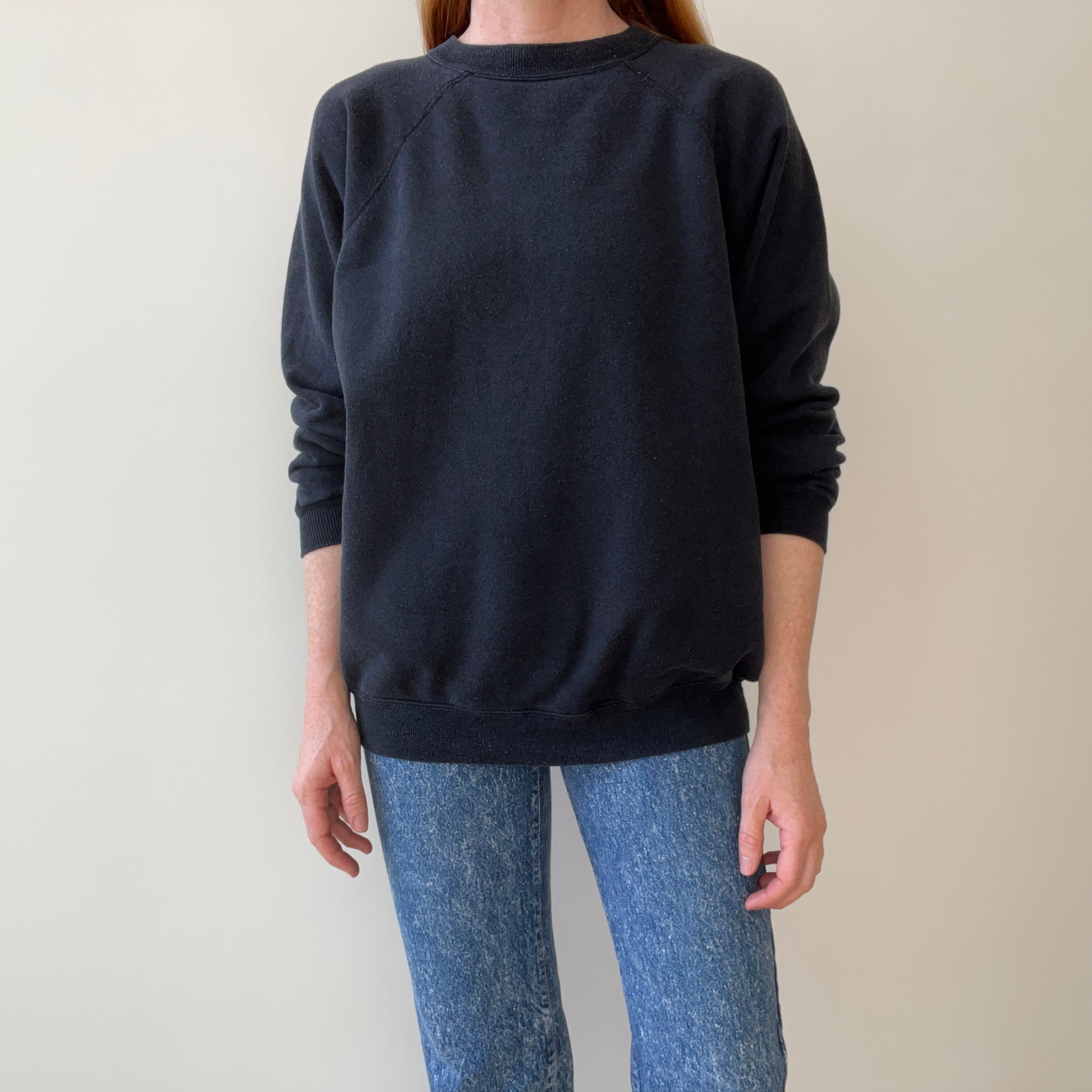 1980/90s Perfectly Faded Blank Black Raglan Sweatshirt