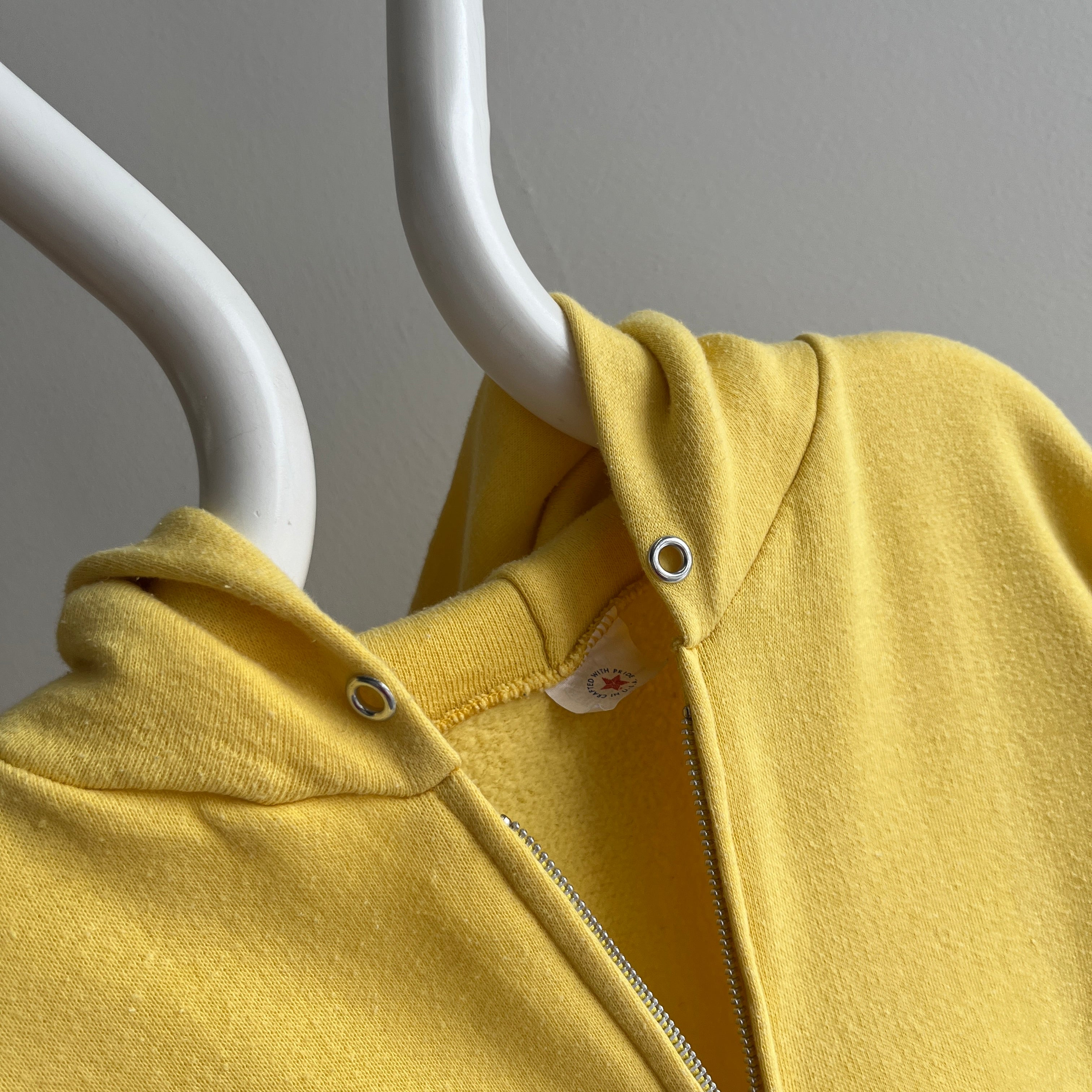 1980s Grass Fed Butter Yellow Soft Zip Up Hoodie - What a Gem!