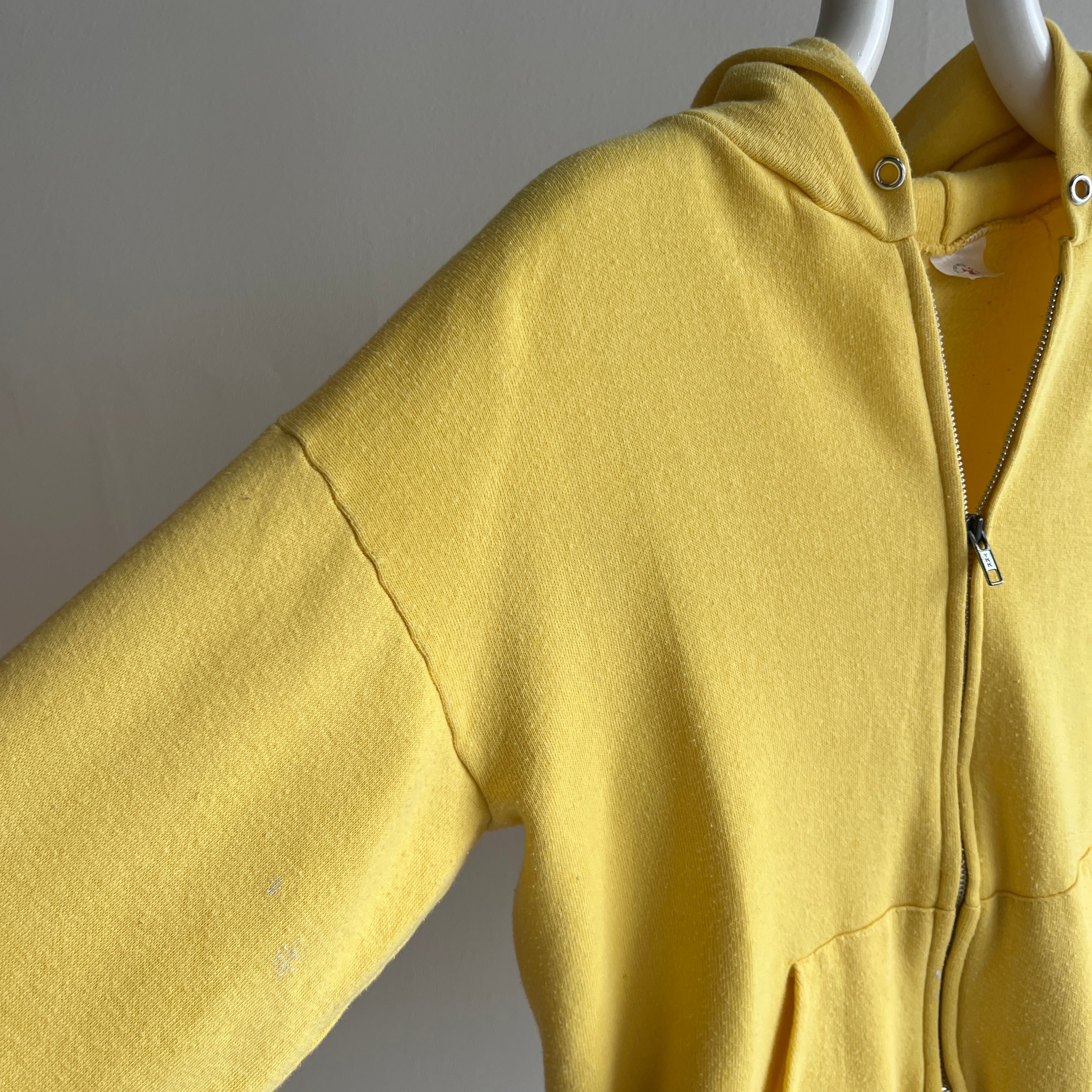 1980s Grass Fed Butter Yellow Soft Zip Up Hoodie - What a Gem!