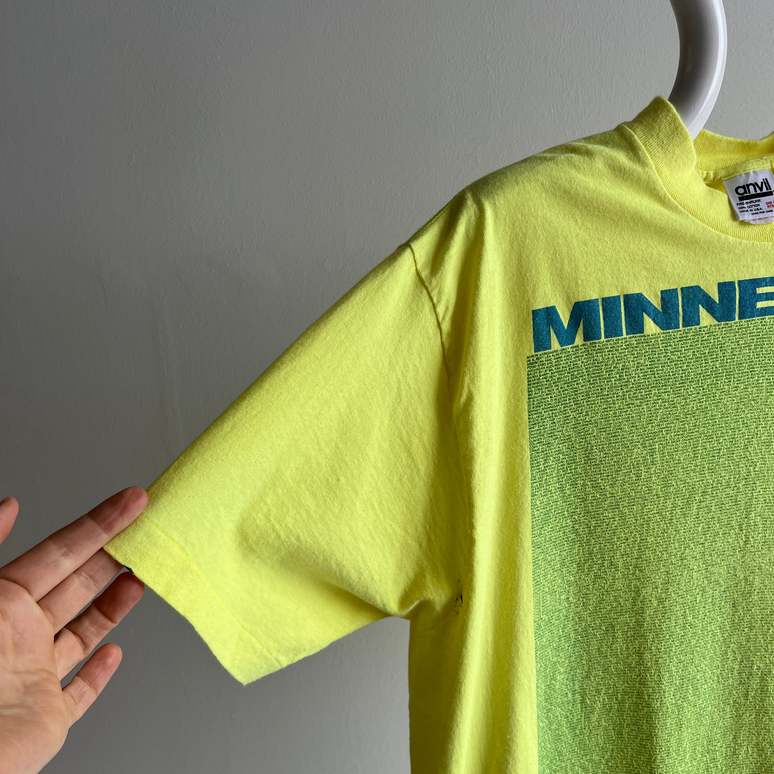 1990 Minnesota Land of 15,293 Lakes Neon Cotton T-Shirt