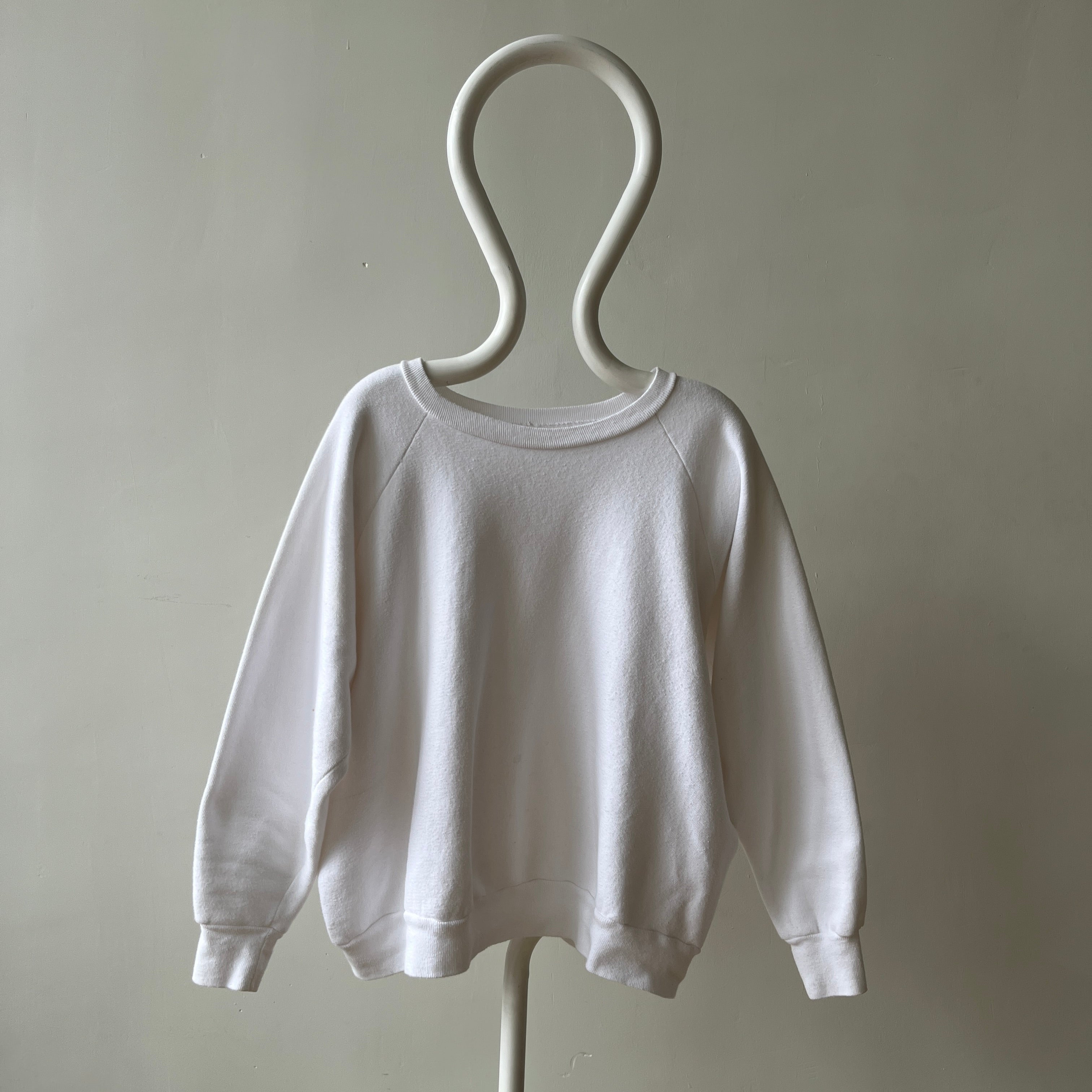 Brouillon de sweat-shirt vierge