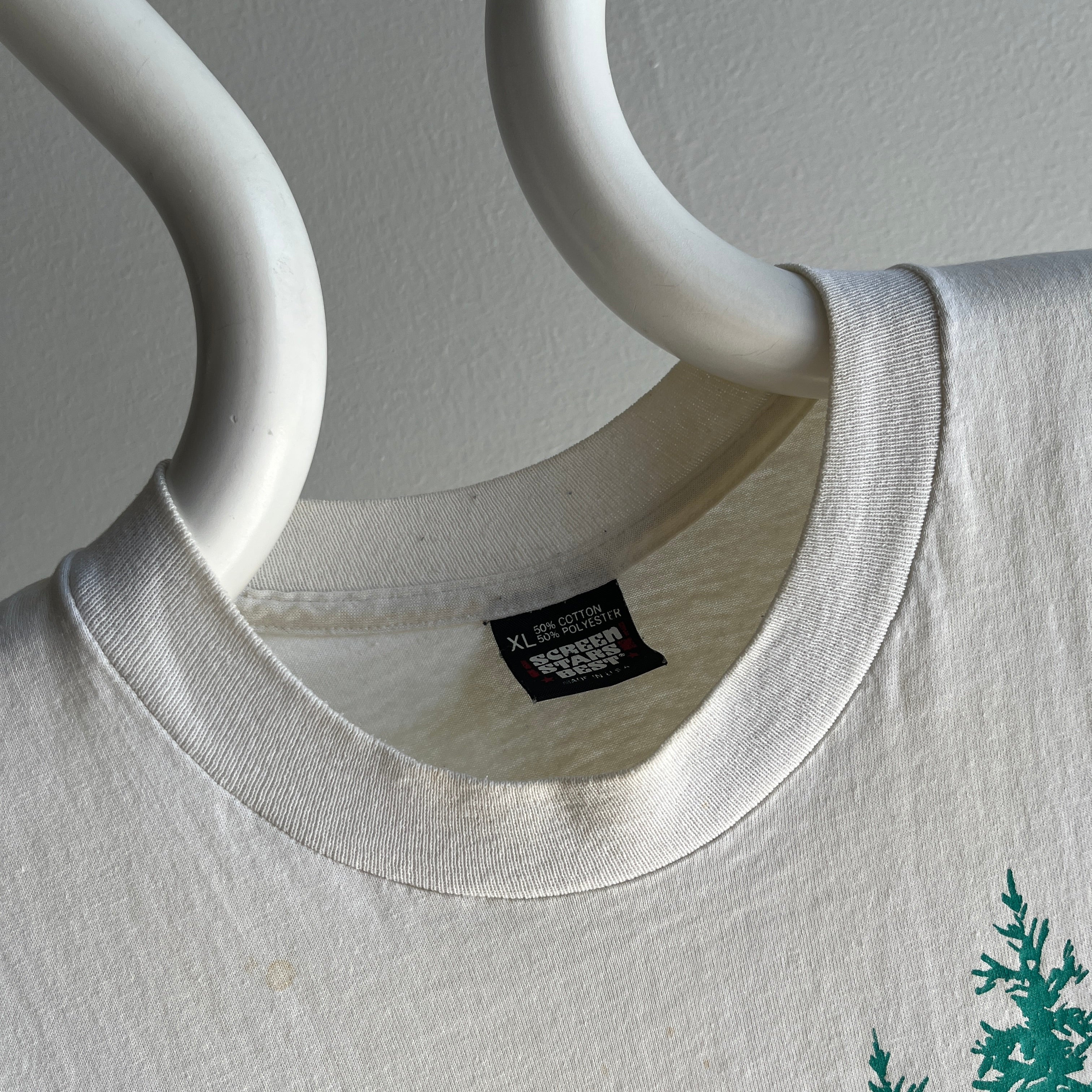 1980s Does a Bear Chip In The Woods T-Shirt