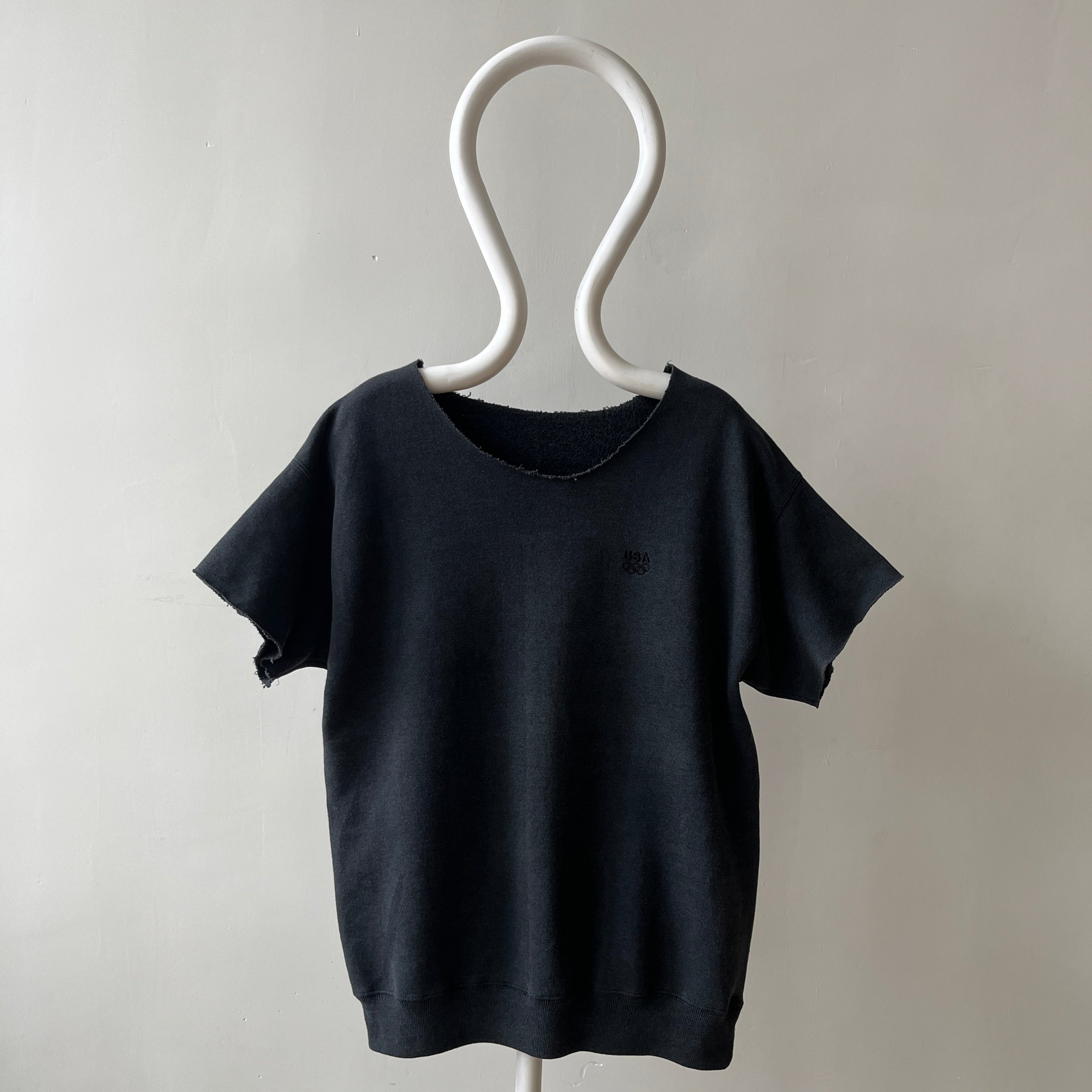 1980s Black Cut Off Olympics Sweatshirt