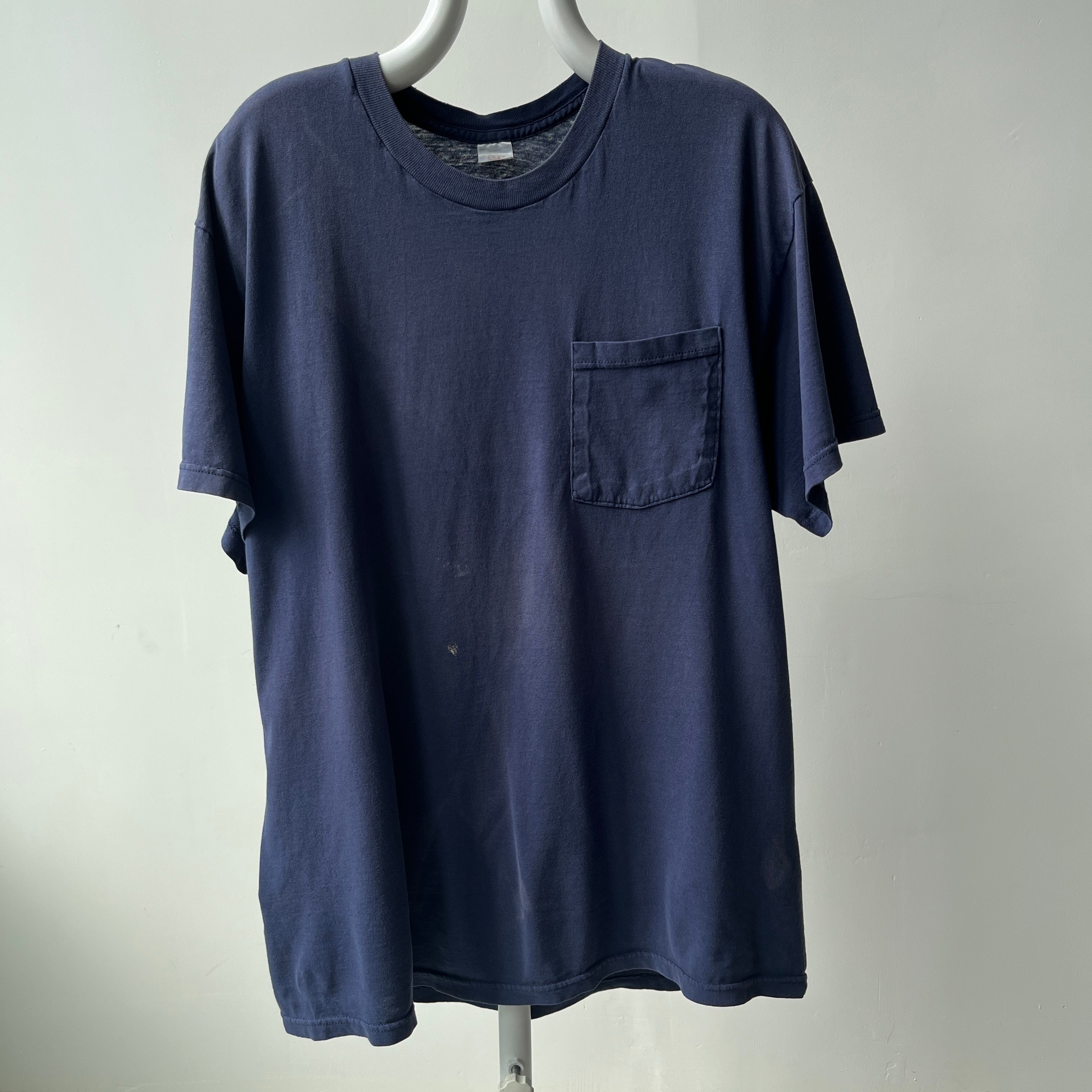 1990/2000s Epically Sun Faded and Worn DCQL Navy Pocket T-Shirt